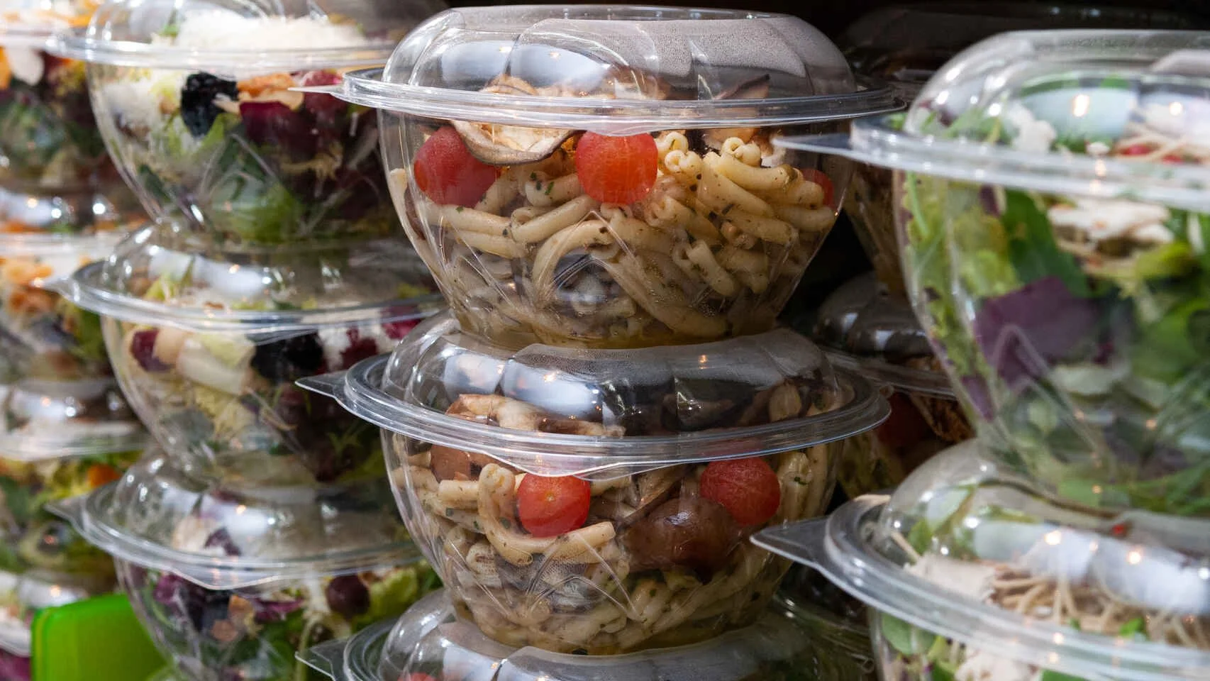 Éstas son las sustancias ocultas en la comida que te hacen engordar aunque comas sano