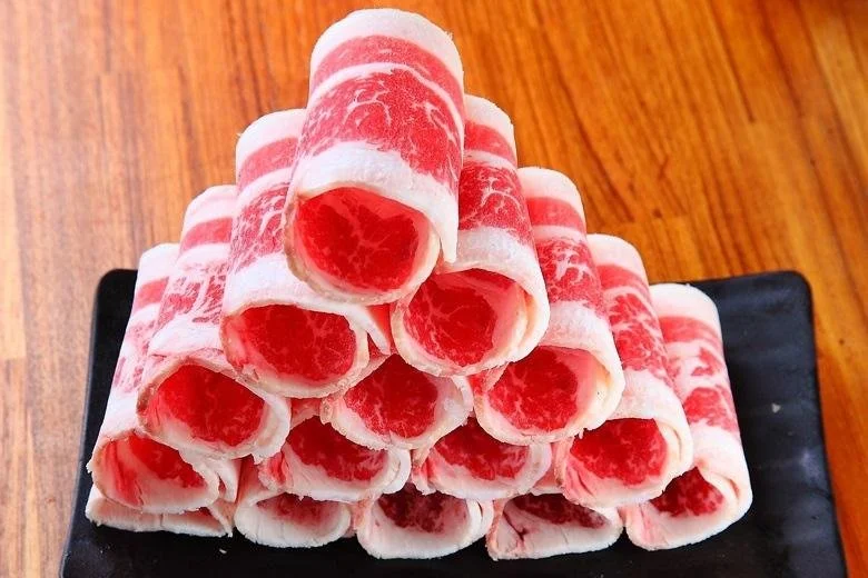 7 月食安新制》健康食品不得自稱「健康」！假油花「注脂肉」須標示