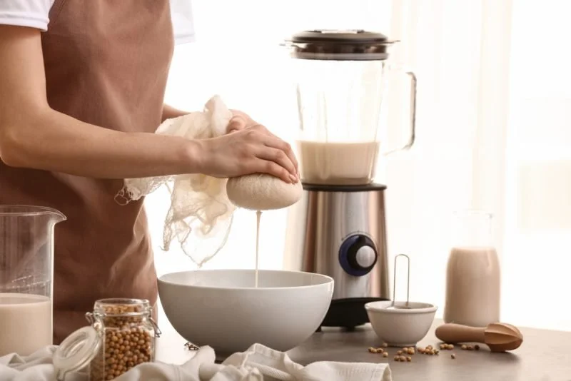 Faut-il boire du lait végétal ?