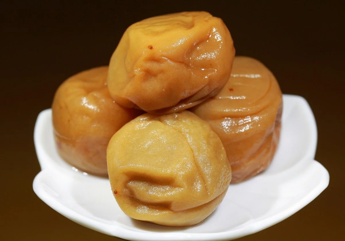 市販の梅干し、安全性に問題か…長期保存可の罠、原材料・ビタミンB1は実は保存料