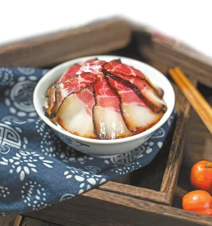 小雪吃腊肉 安全享美味