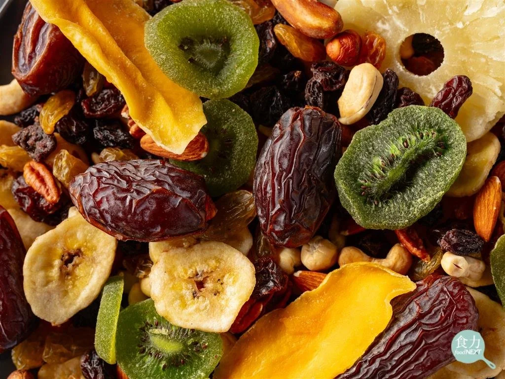 果乾更天然！真空無熱脫水兼顧鮮色口感與零廢棄加工