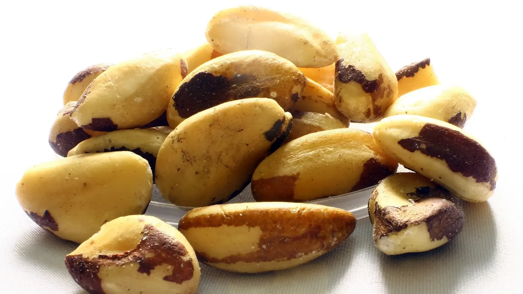 Los expertos en nutrición avisan a España: nos faltan nutrientes, nos sobran tóxicos
