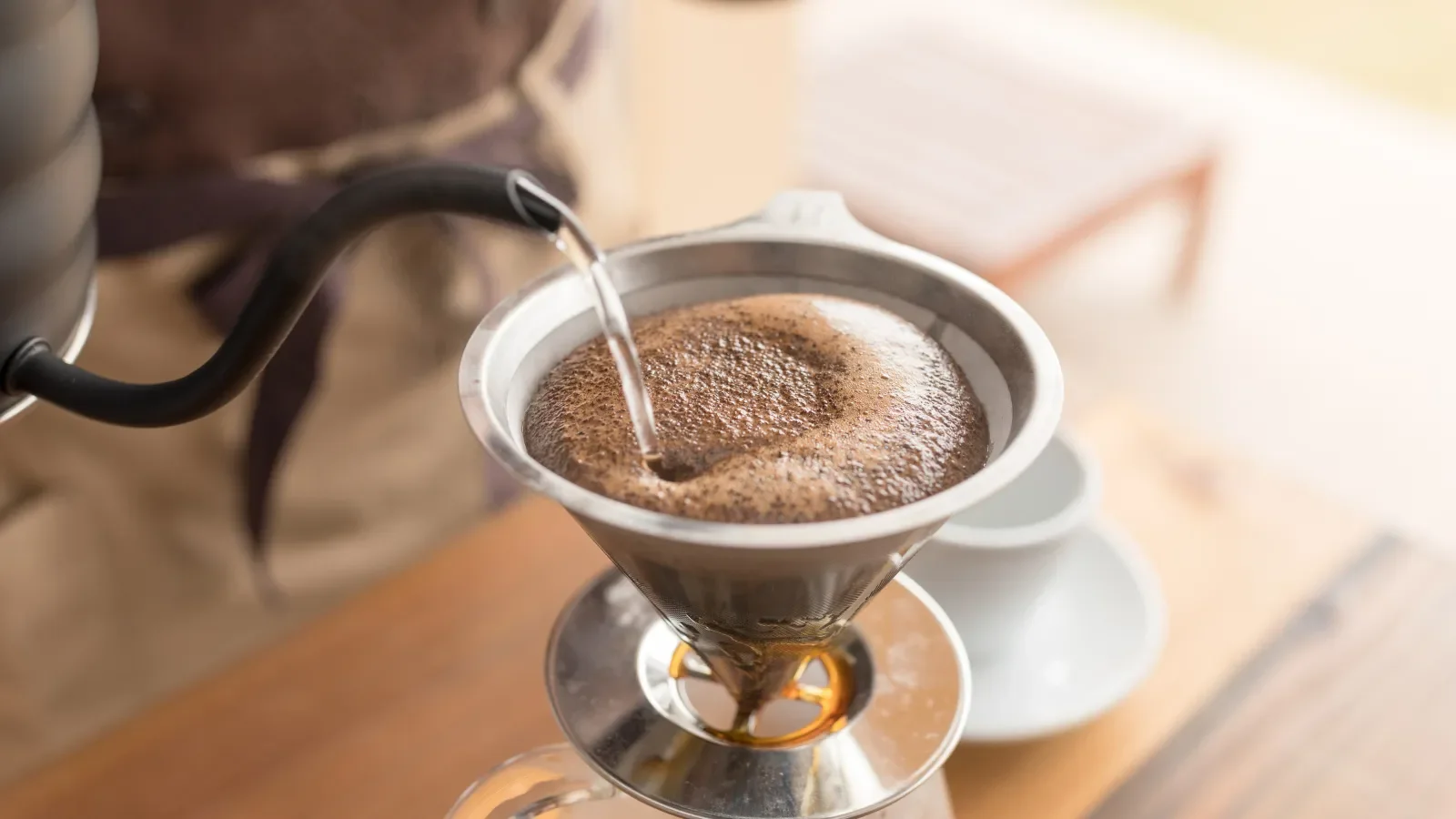 「コーヒーは腎臓に悪い？」管理栄養士・カフェオーナーが最新ガイドと近年の研究から考える、腎臓と珈琲のつき合い方