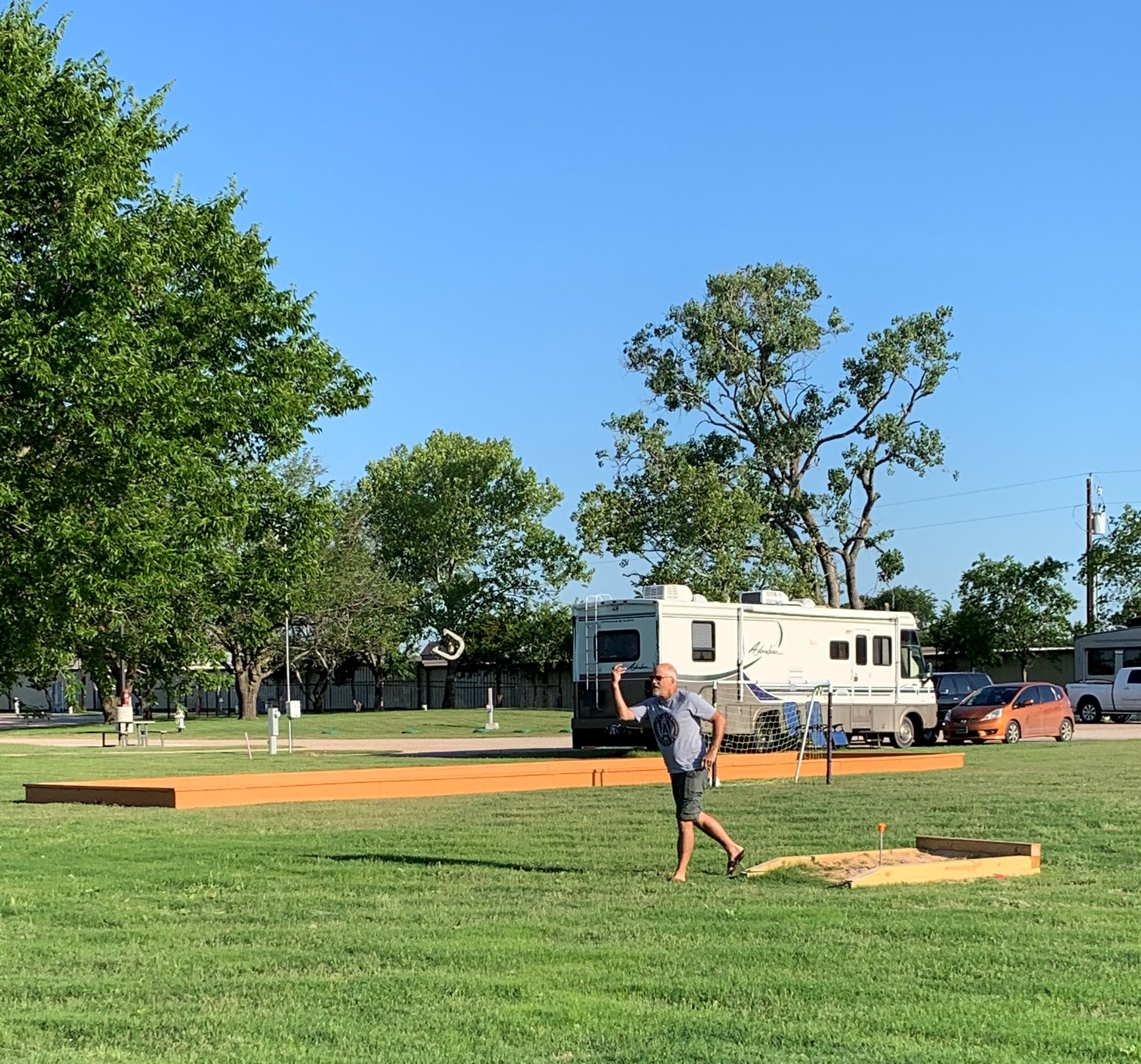  In Wylie, TX, right outside of Dallas, Craig threw some early morning horseshoes before we headed to Roswell, New Mexico. 