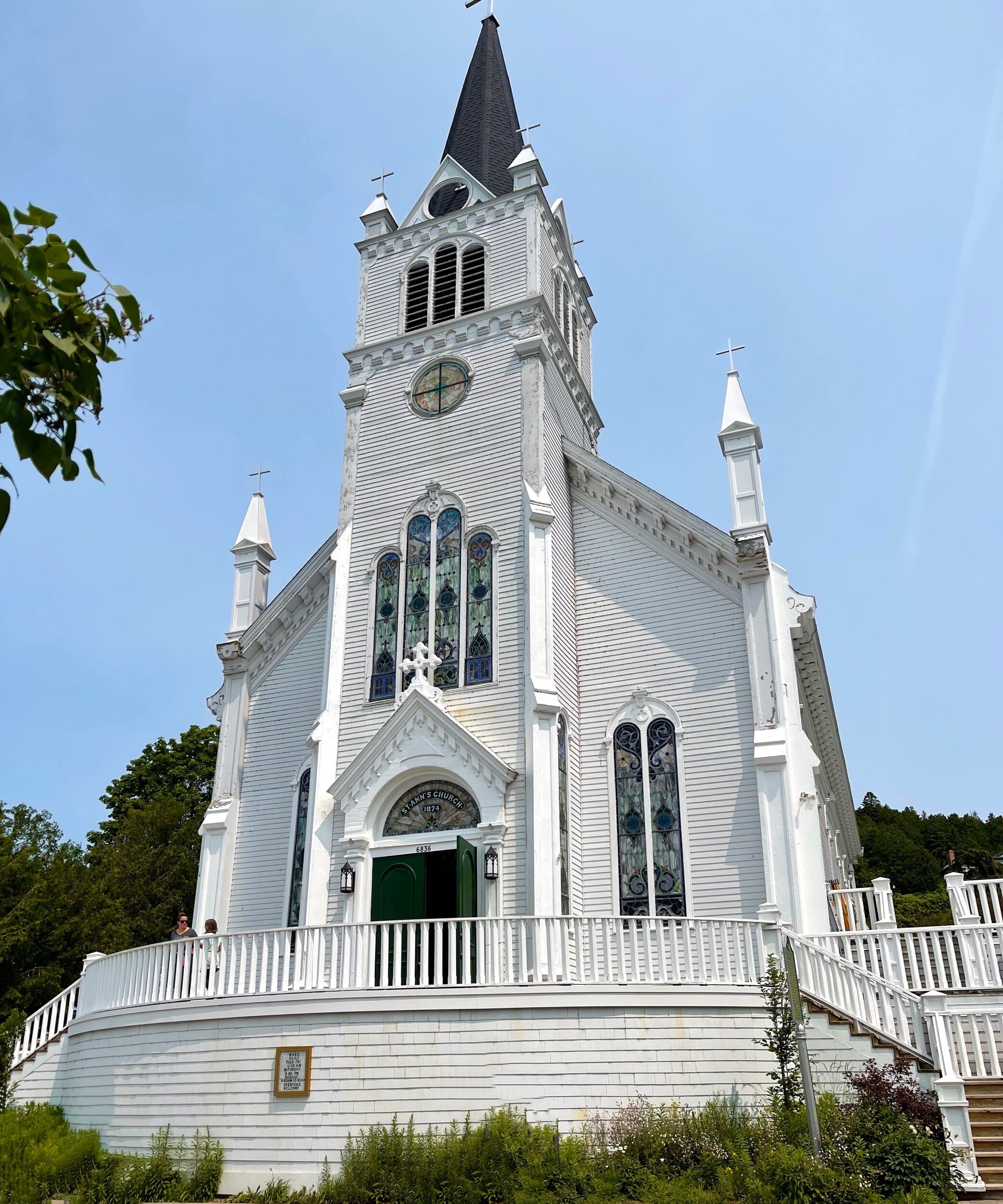  Michigan's oldest church,  St. Anne's Catholic Church . The rites of the Catholic faith on Mackinac Island were inaugurated in 1670, but the earliest surviving parish records began in April 1695. For decades, the parish used a historic log church fo