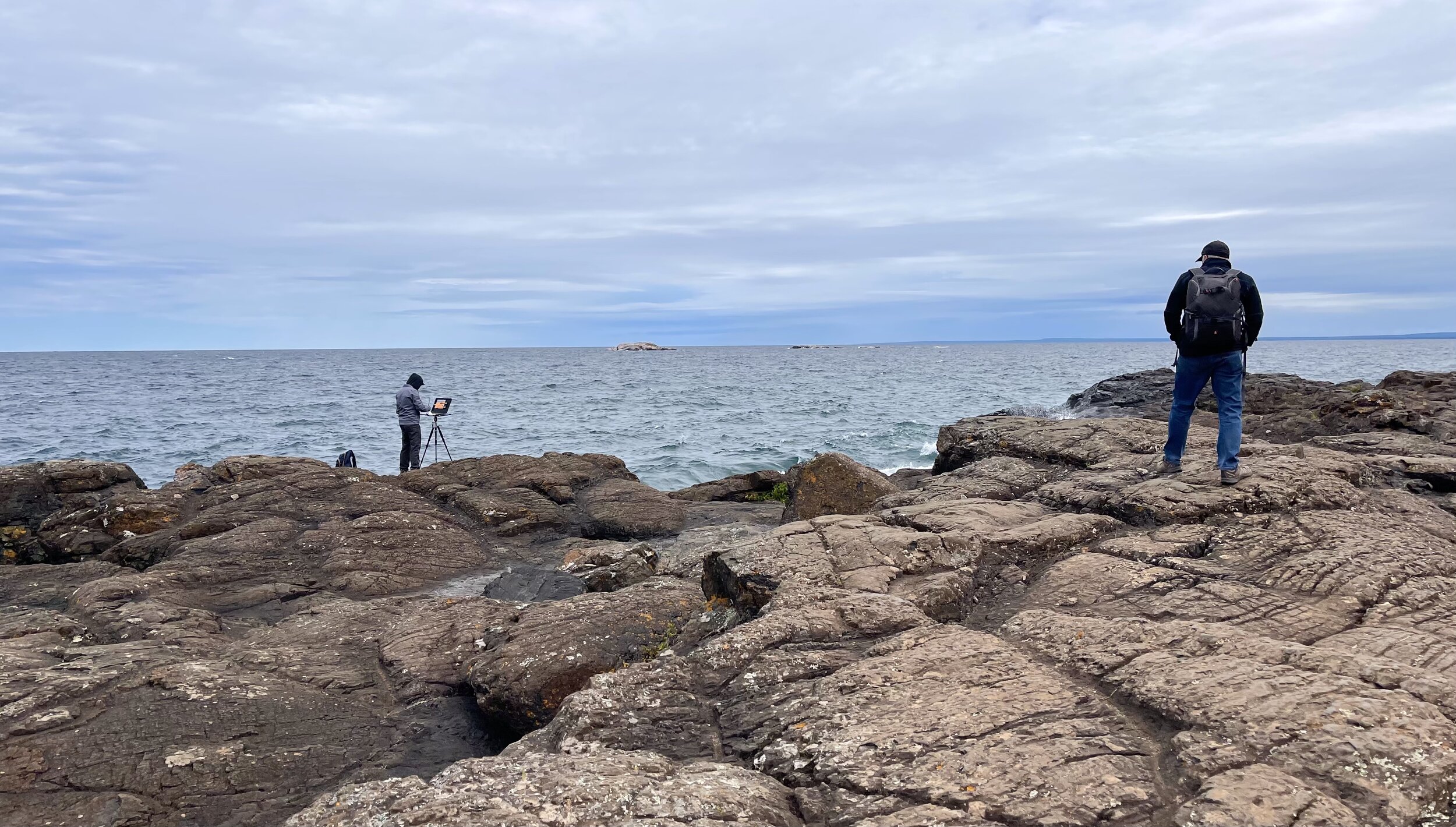  The  Black Rocks  area of Presque Isle Park is a popular place for various outdoor activities, including…painting? Yes, this man had an easel set up in the frigid winds and worked on his masterpiece. 🎨🖌 