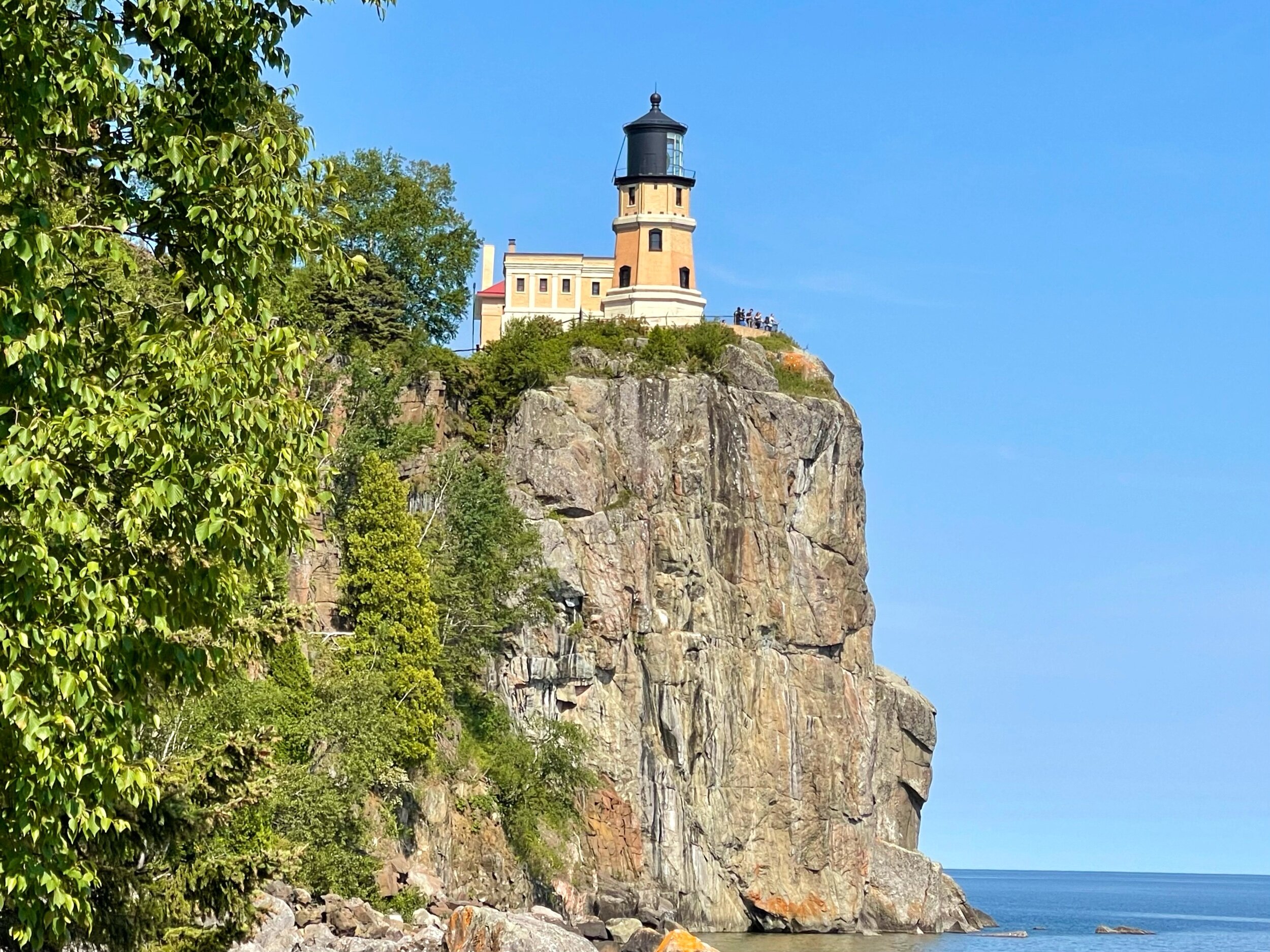   Split Rock Lighthouse  along the North Shore was built specifically because of one storm in November 1905. During the storm, the temperature dropped to -13 degrees, winds were more than 60 mph and waves exceeded 30 feet. Twenty-nine ships wrecked, 