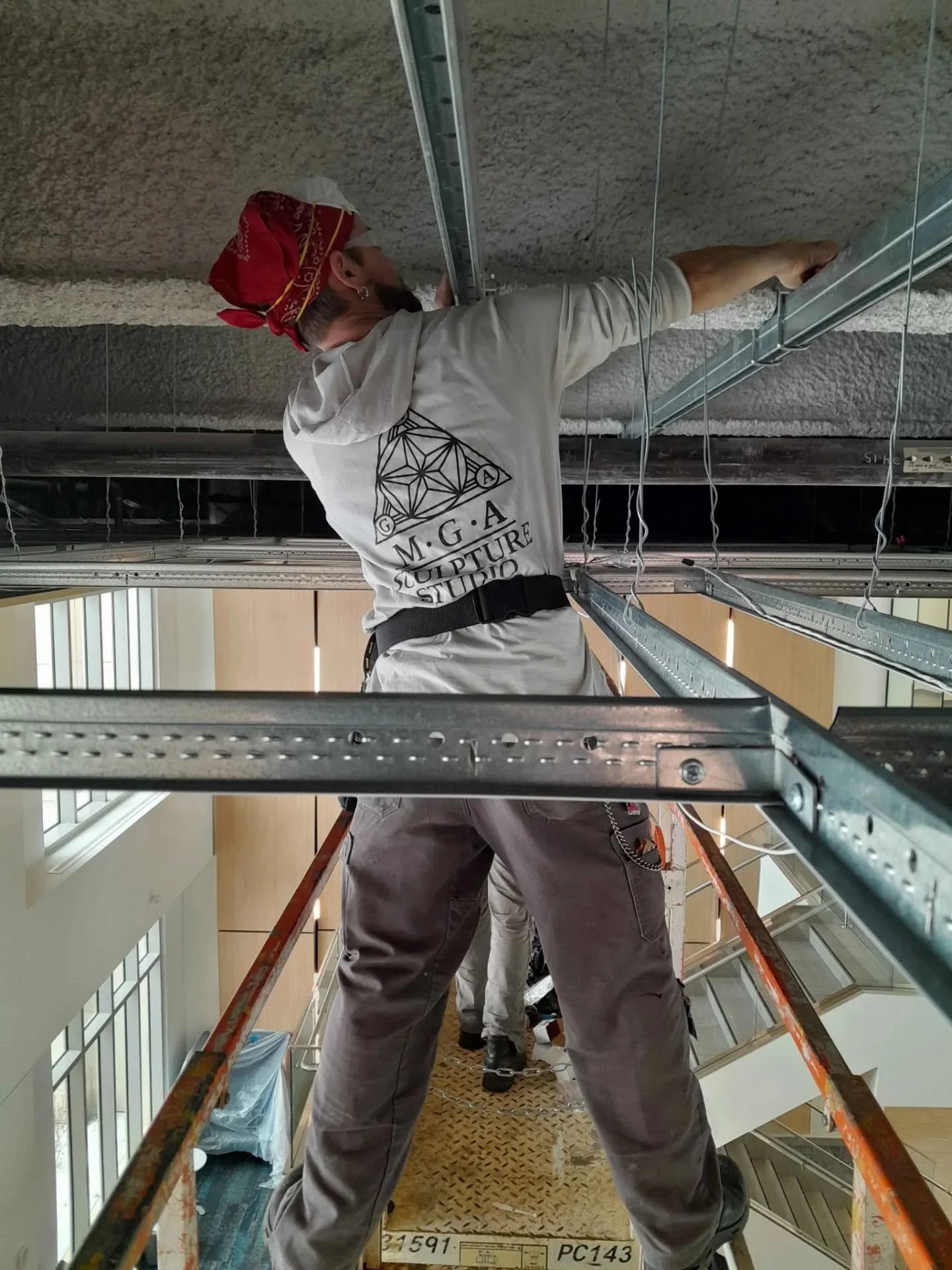 MGA spent the Holidays installing a sculpture!
#mga #mgasculpture #mgasculpturestudio #mgateam #sculpture #publicart #publicsculpture #art