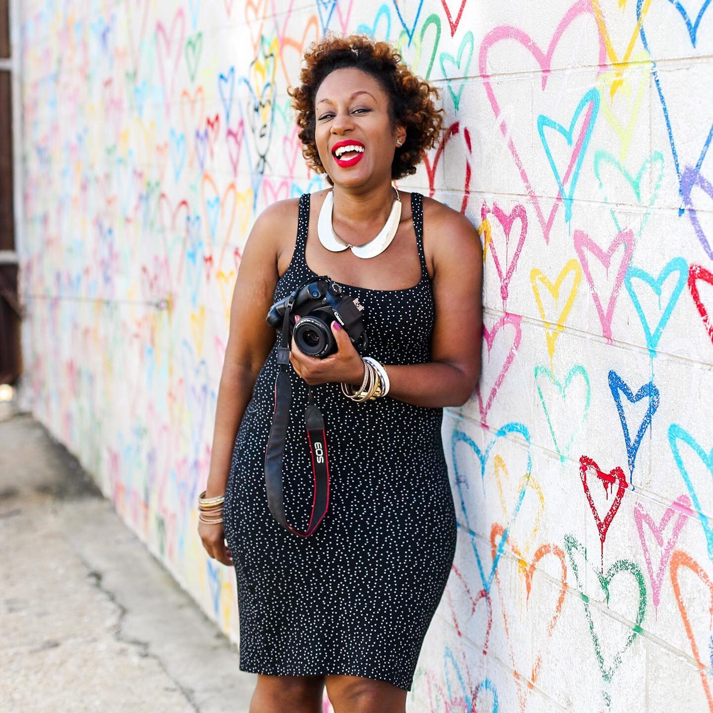 Yesterday&rsquo;s Recap:
✌🏾2 shoots 
I did a surprise pull-up on my Mommy after who lives around the corner from set.
Conversation went like (word for word):
&mdash;
Mommy: Have you seen your bus 🚌?
-
Me: No not yet, I&rsquo;ve gotten a few excited