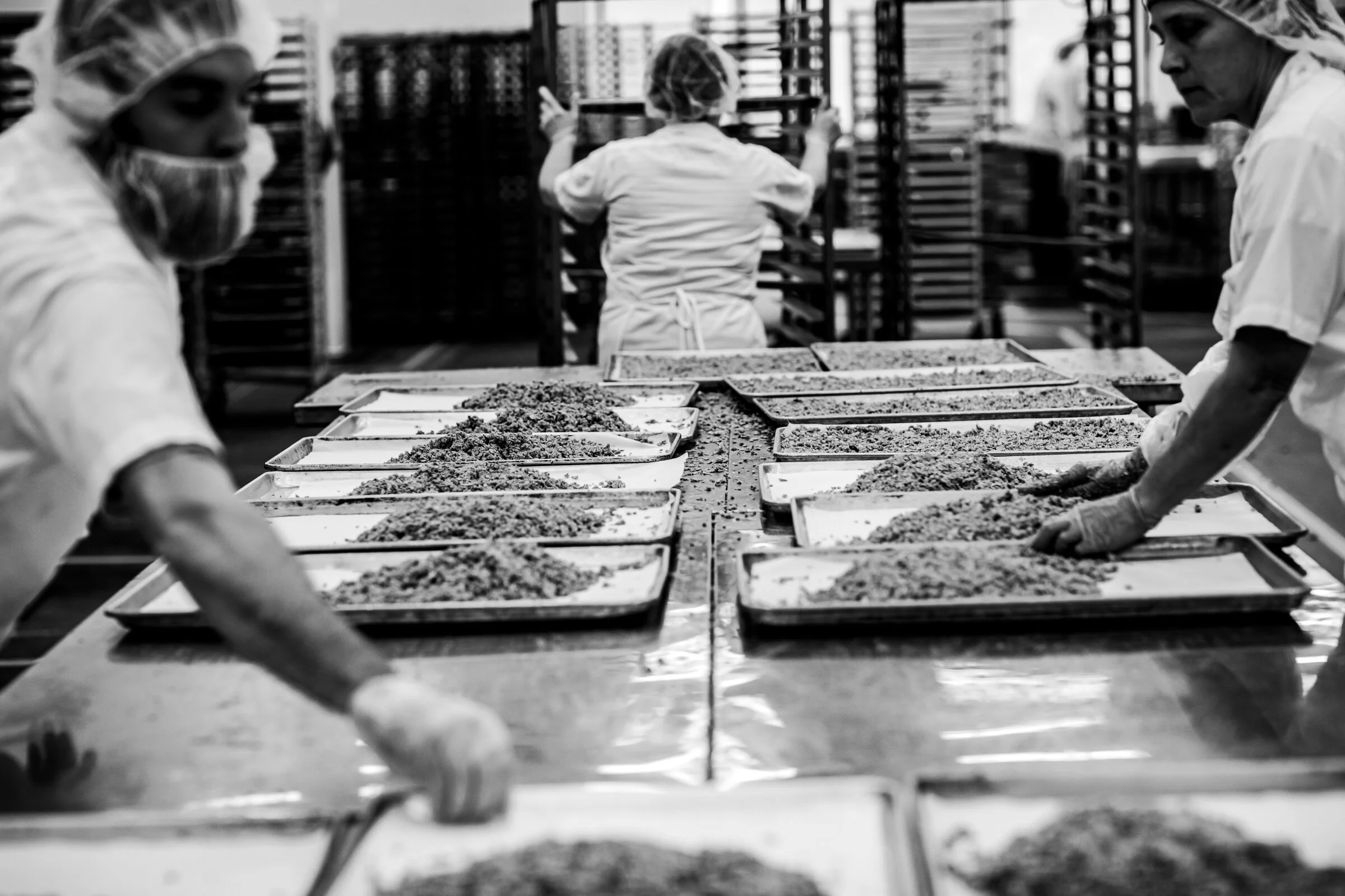 Michele's Granola Project_BW_2020-02-11_TSUCALAS_1131.jpg