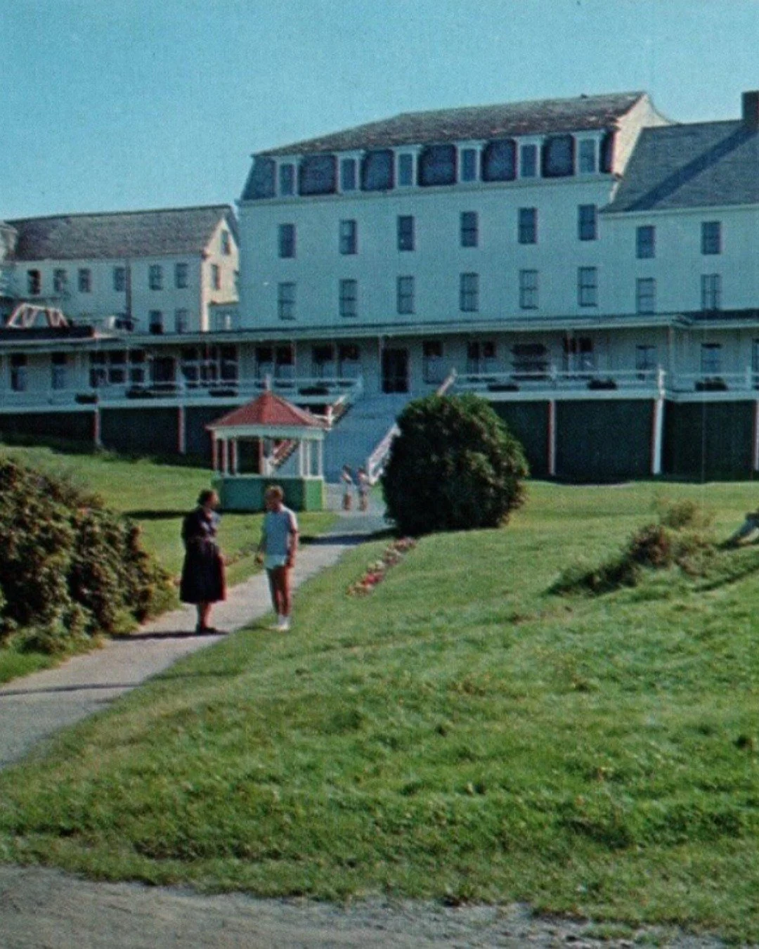 Rye's Star Island Connection: The Oceanic Hotel on Star Island