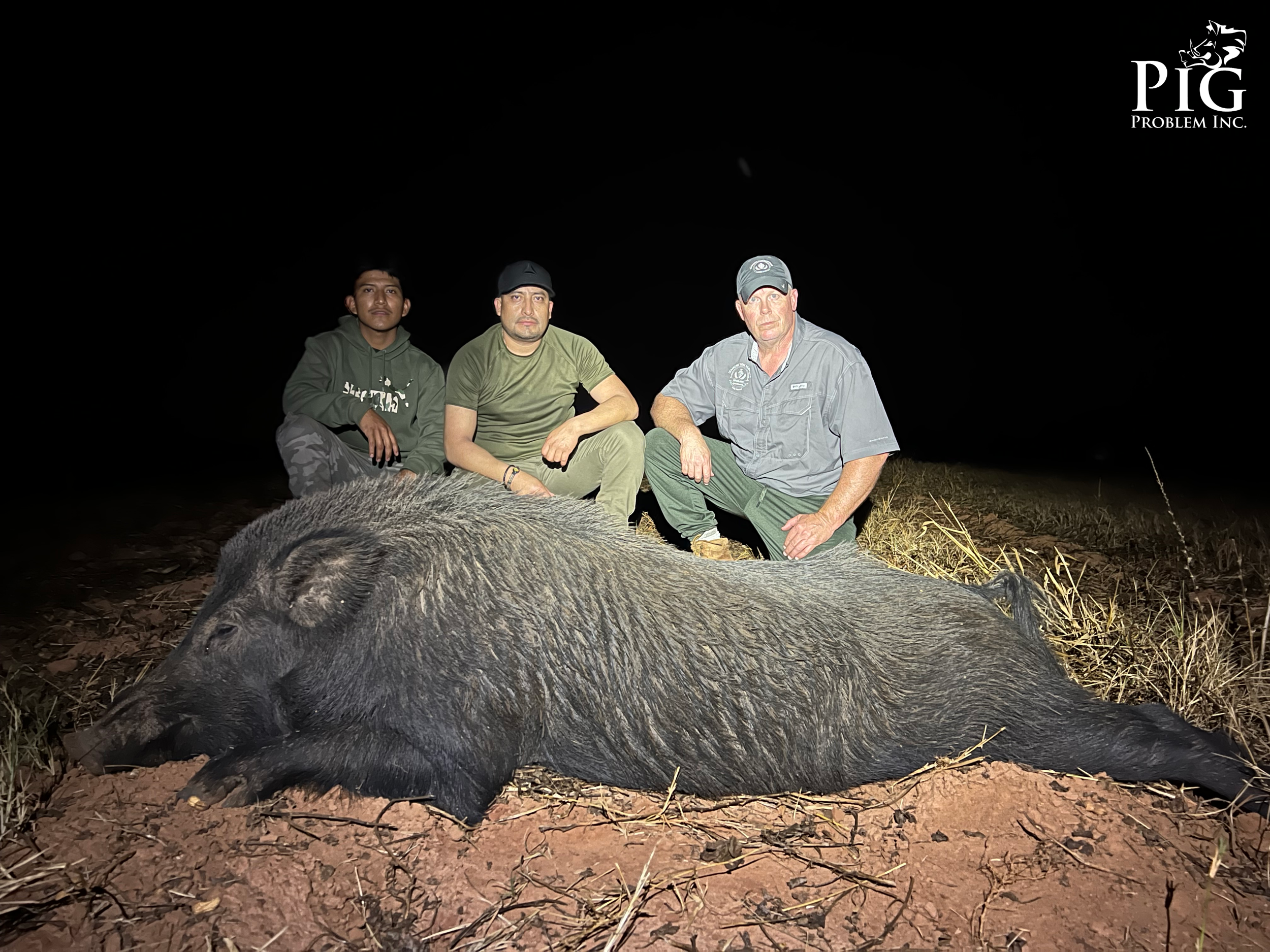 Hunting Wild Hogs With Thermal