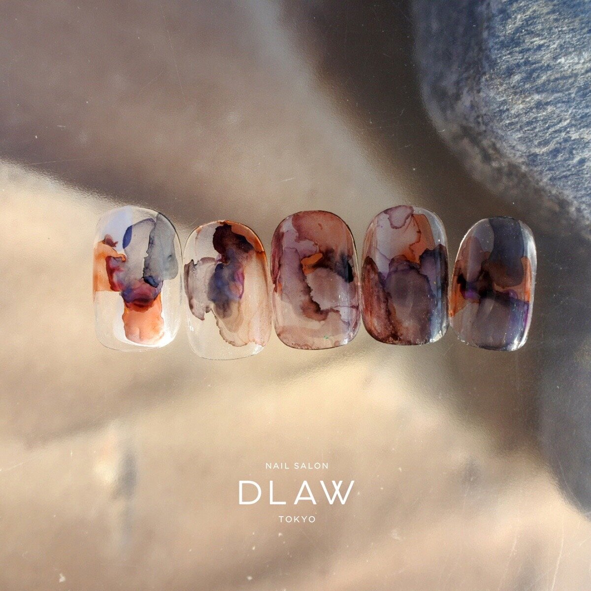 DLAW nail【ドロウ ネイル】原宿・表参道にある、有名タレント・モデル