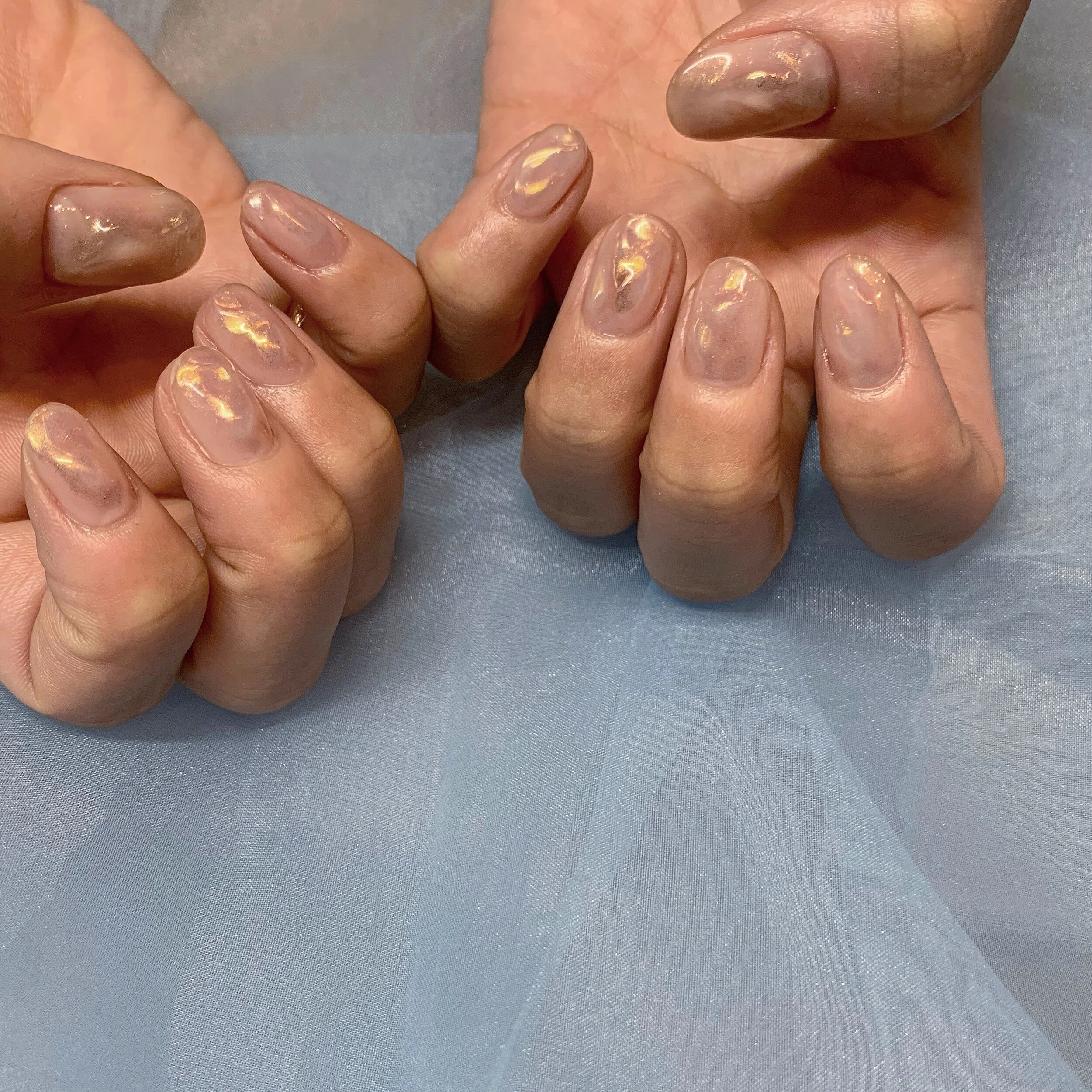 ミラーと凹凸のデザインネイル