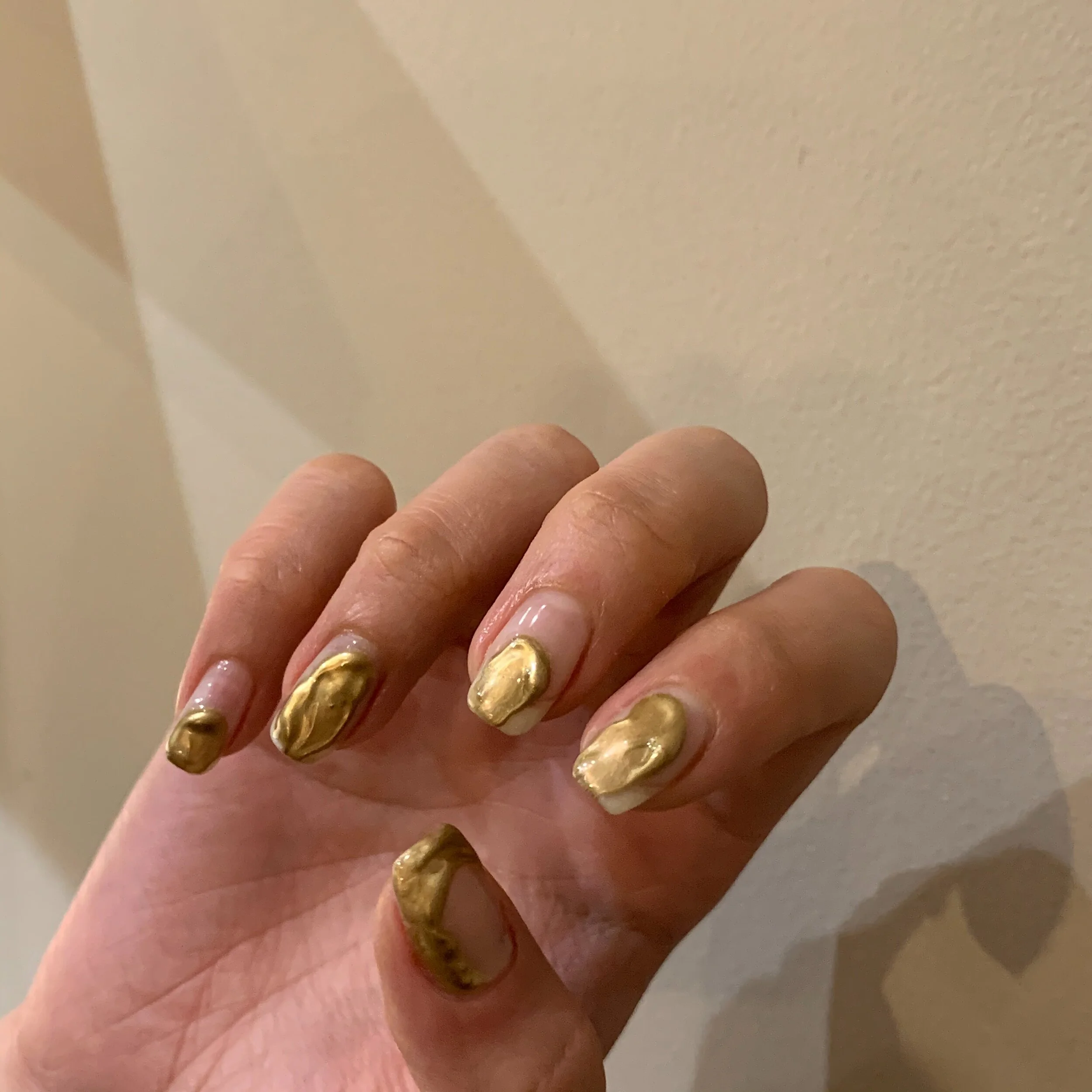 ゴールドデザイン