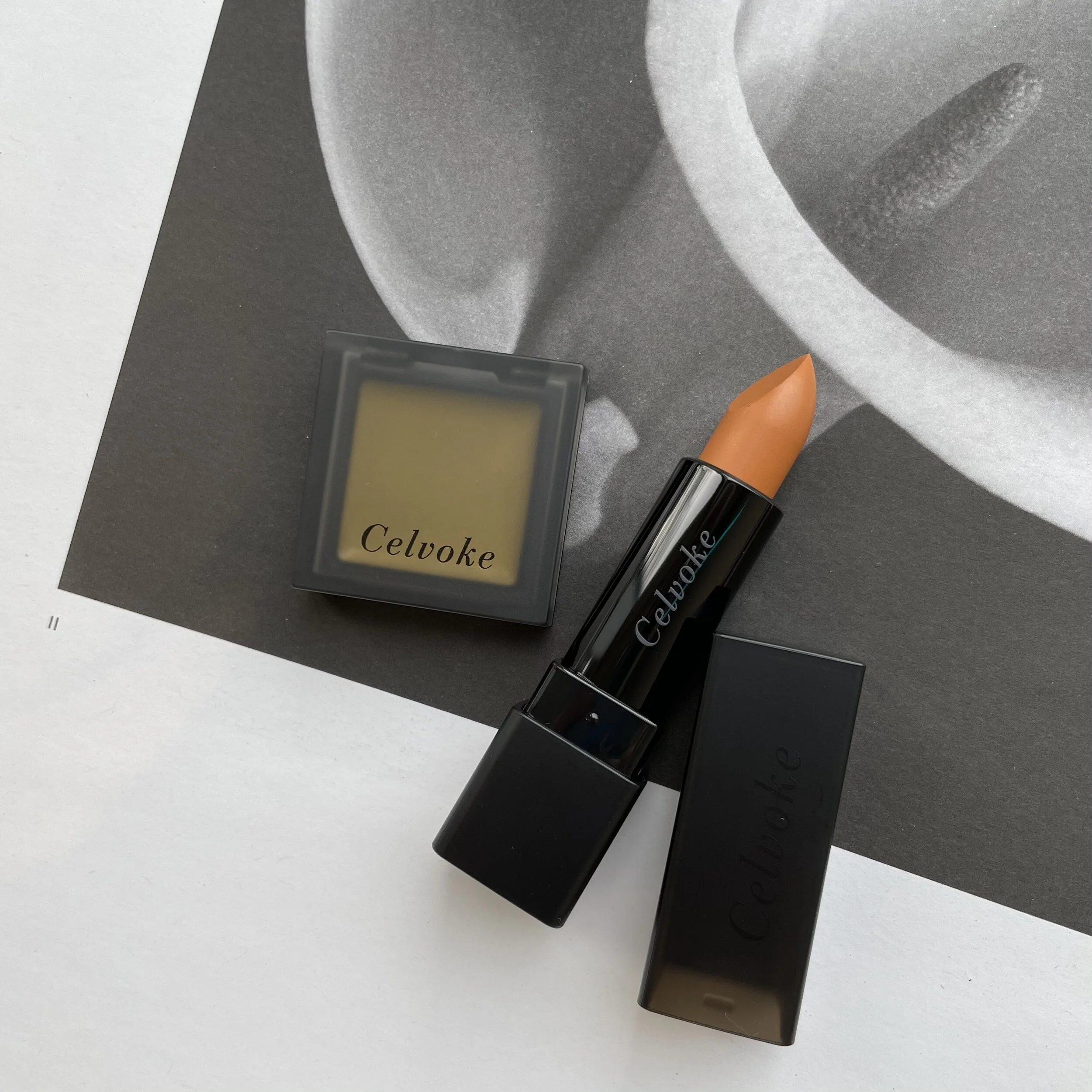 イエローコスメ