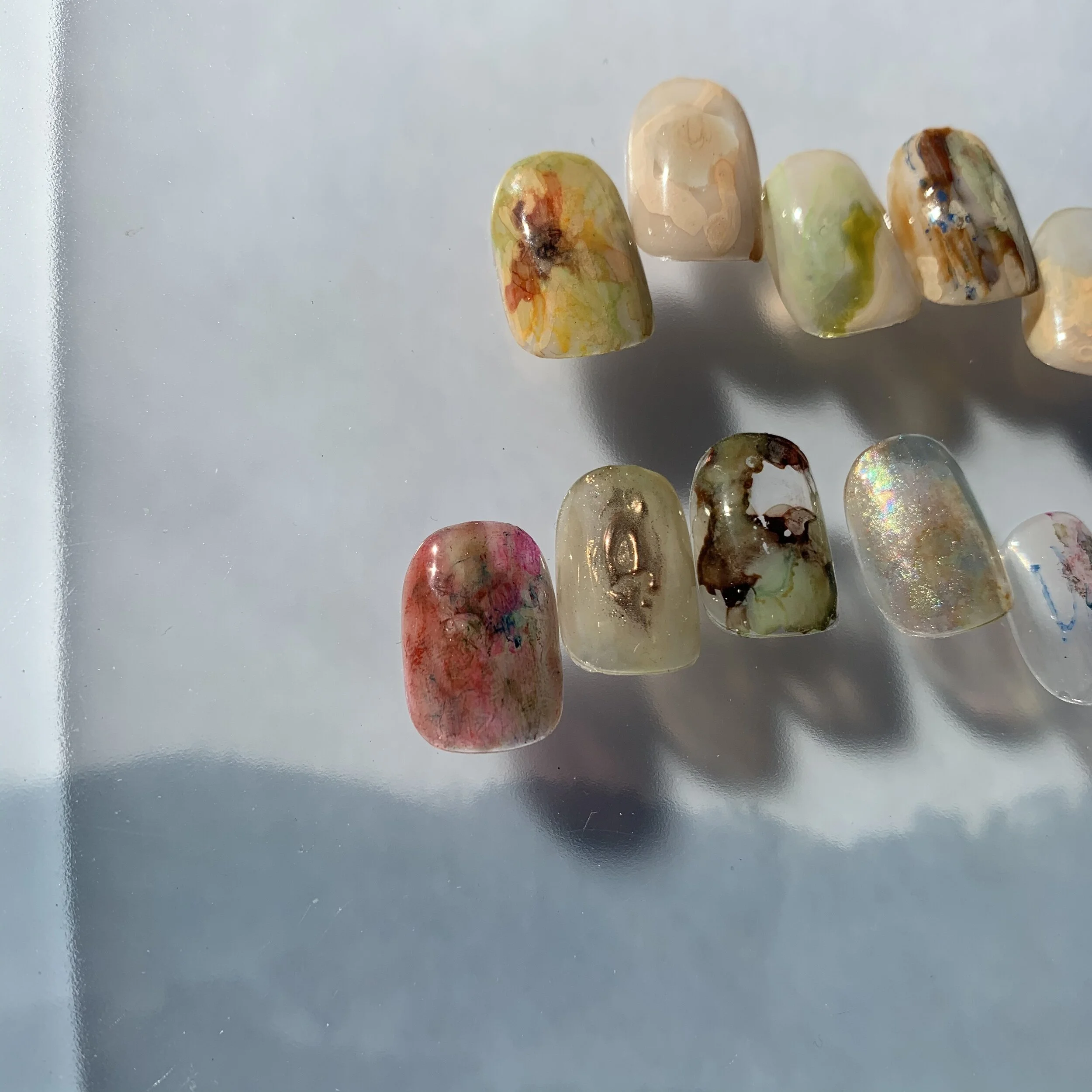 新作ネイルデザイン