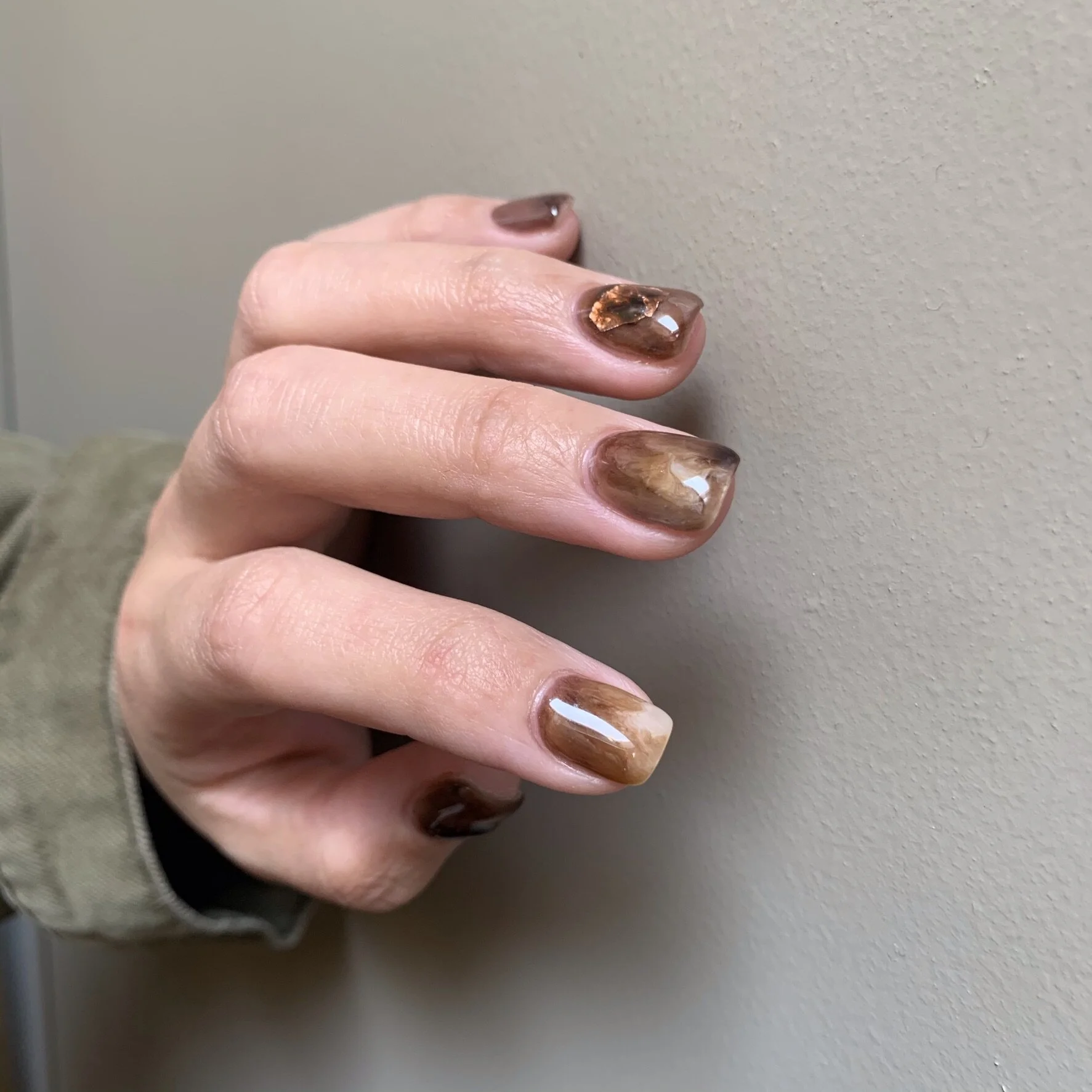 素材とニュアンスアートネイル