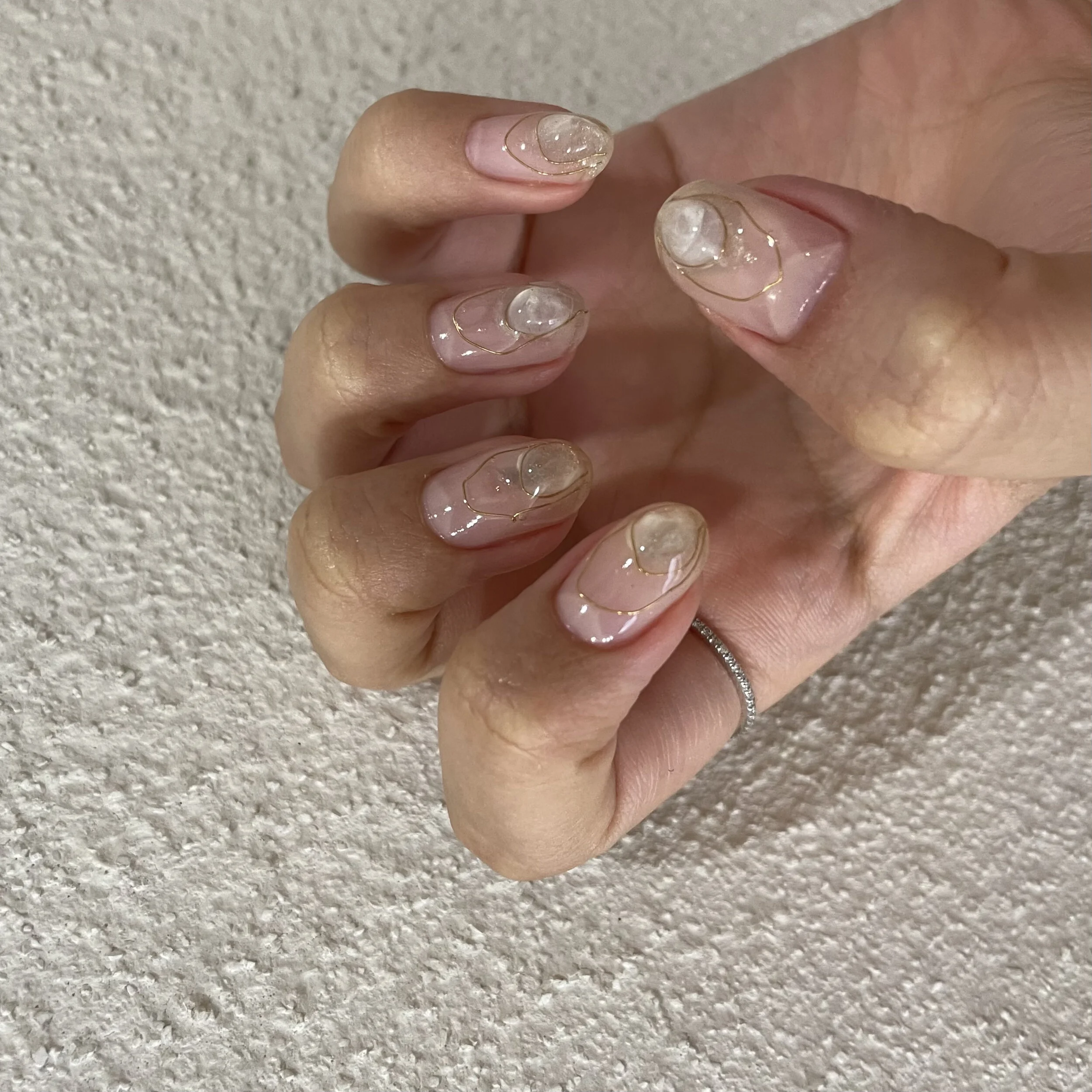 アクセサリーのようなネイルデザイン