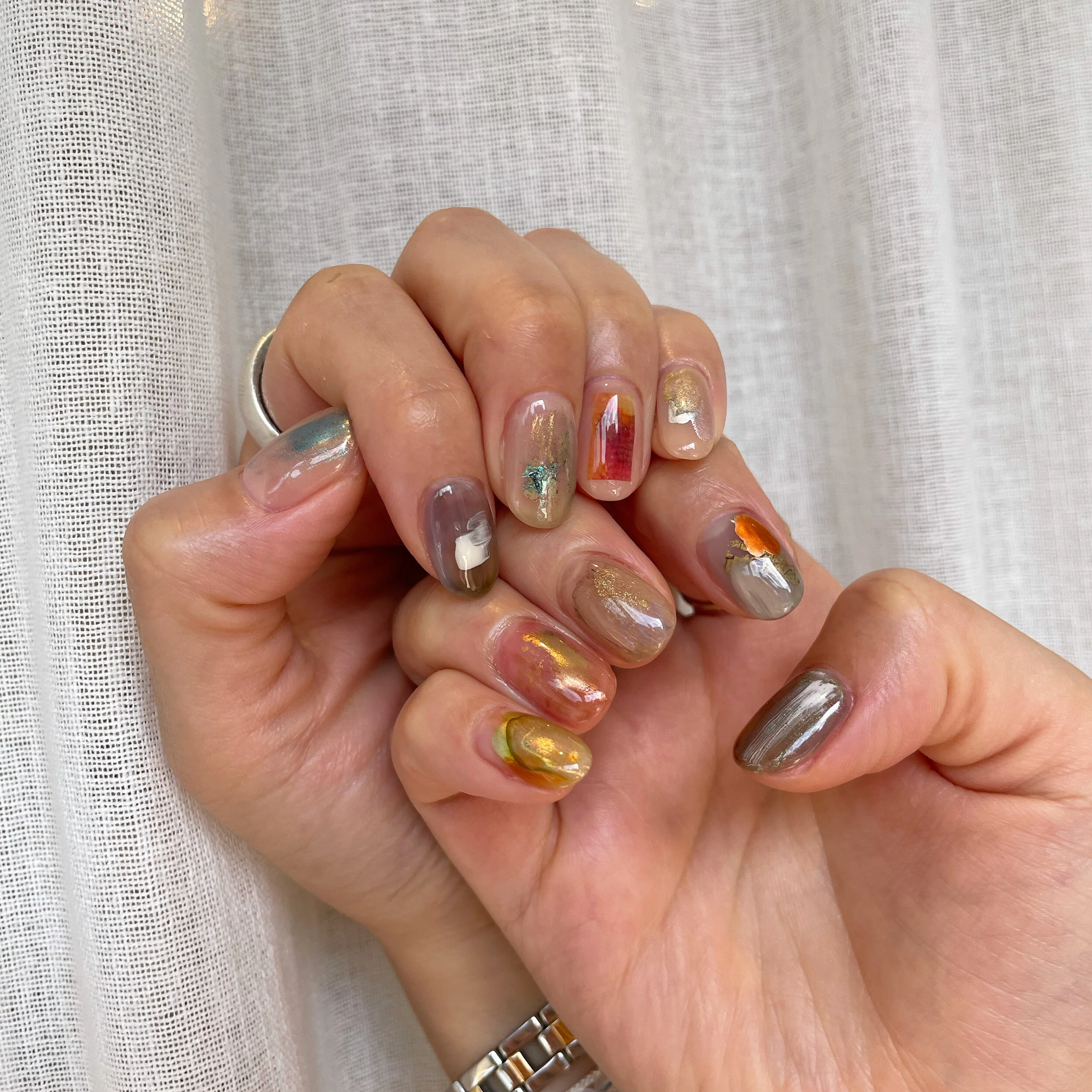 カラフルネイル