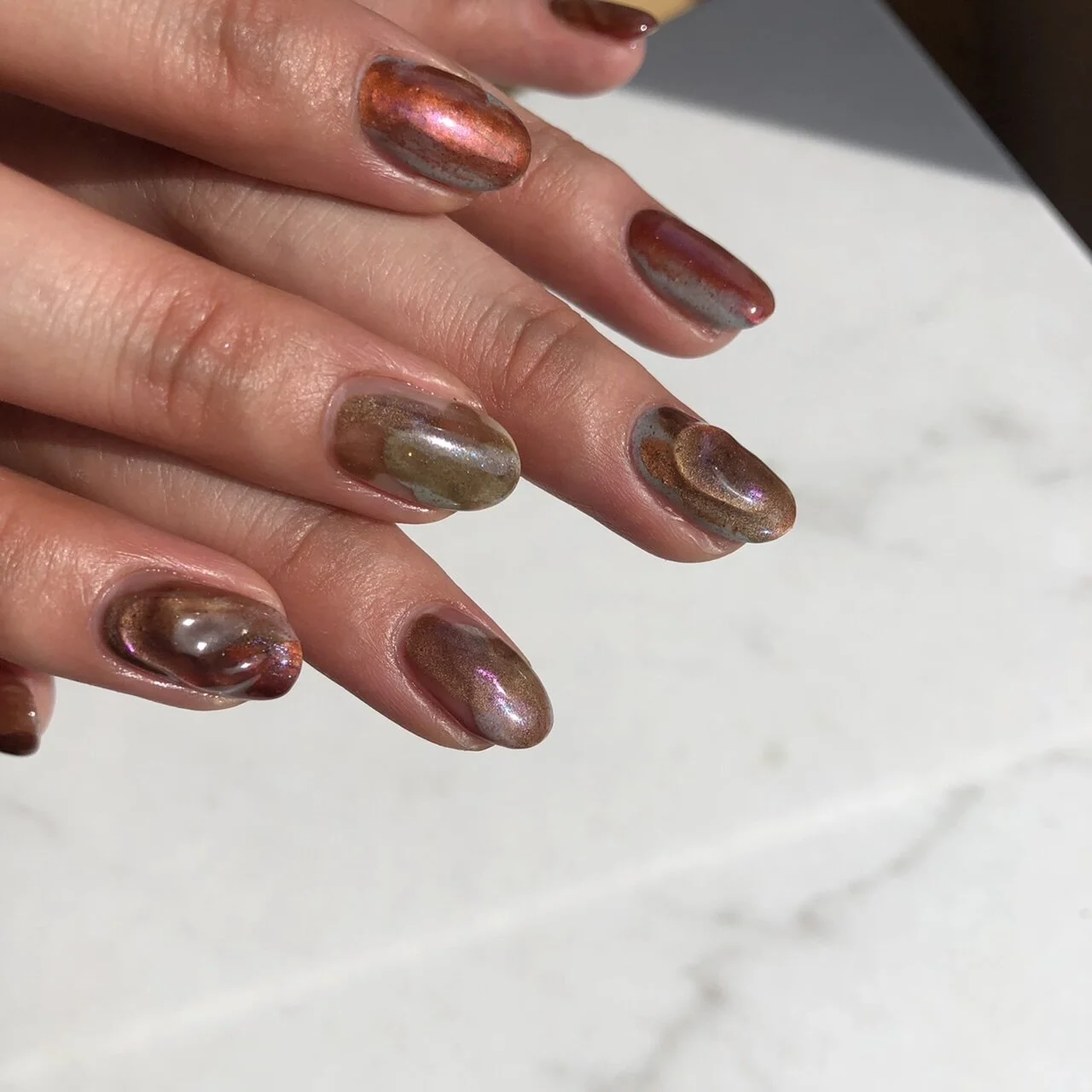 メタリックボルドーネイル