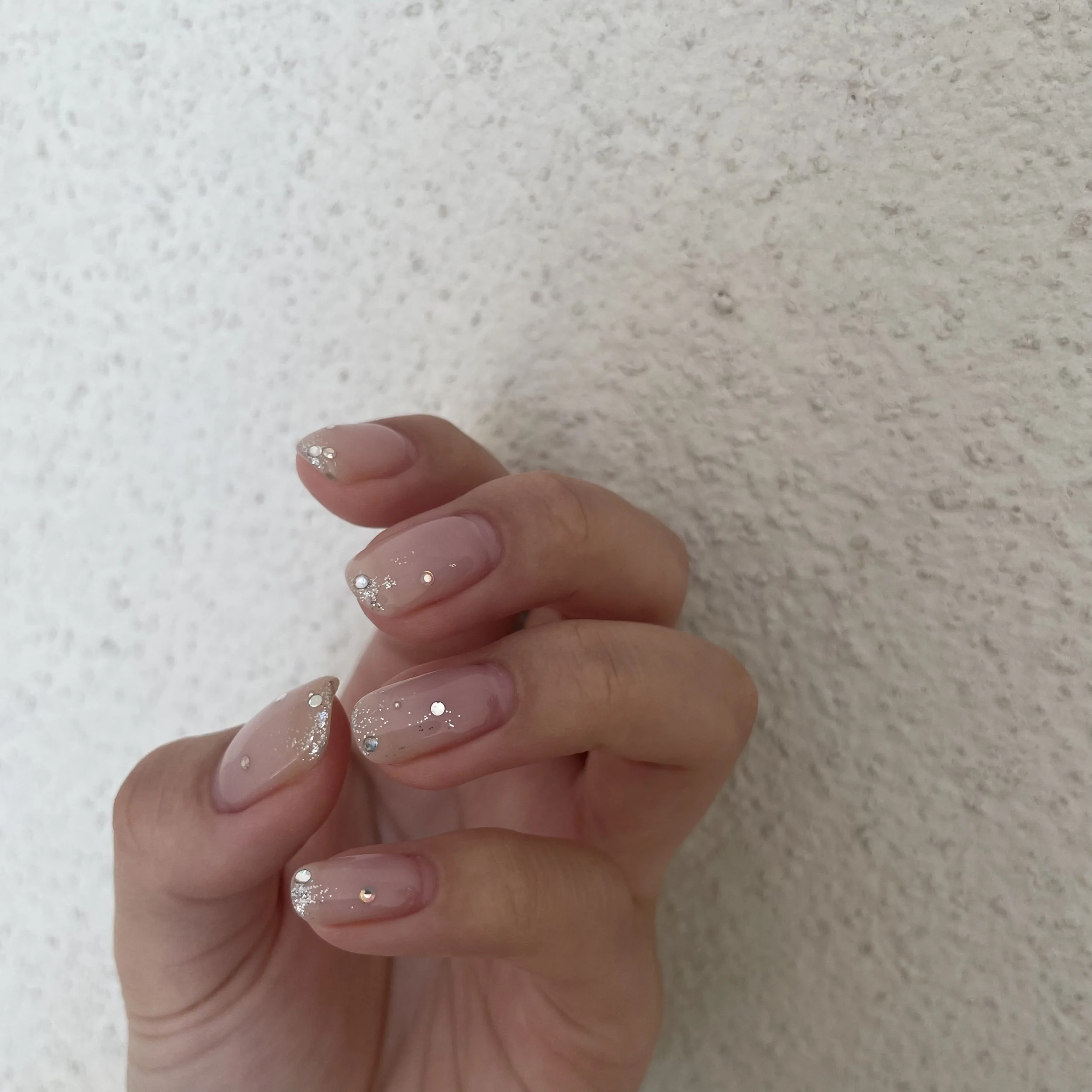 キラキラネイルデザイン