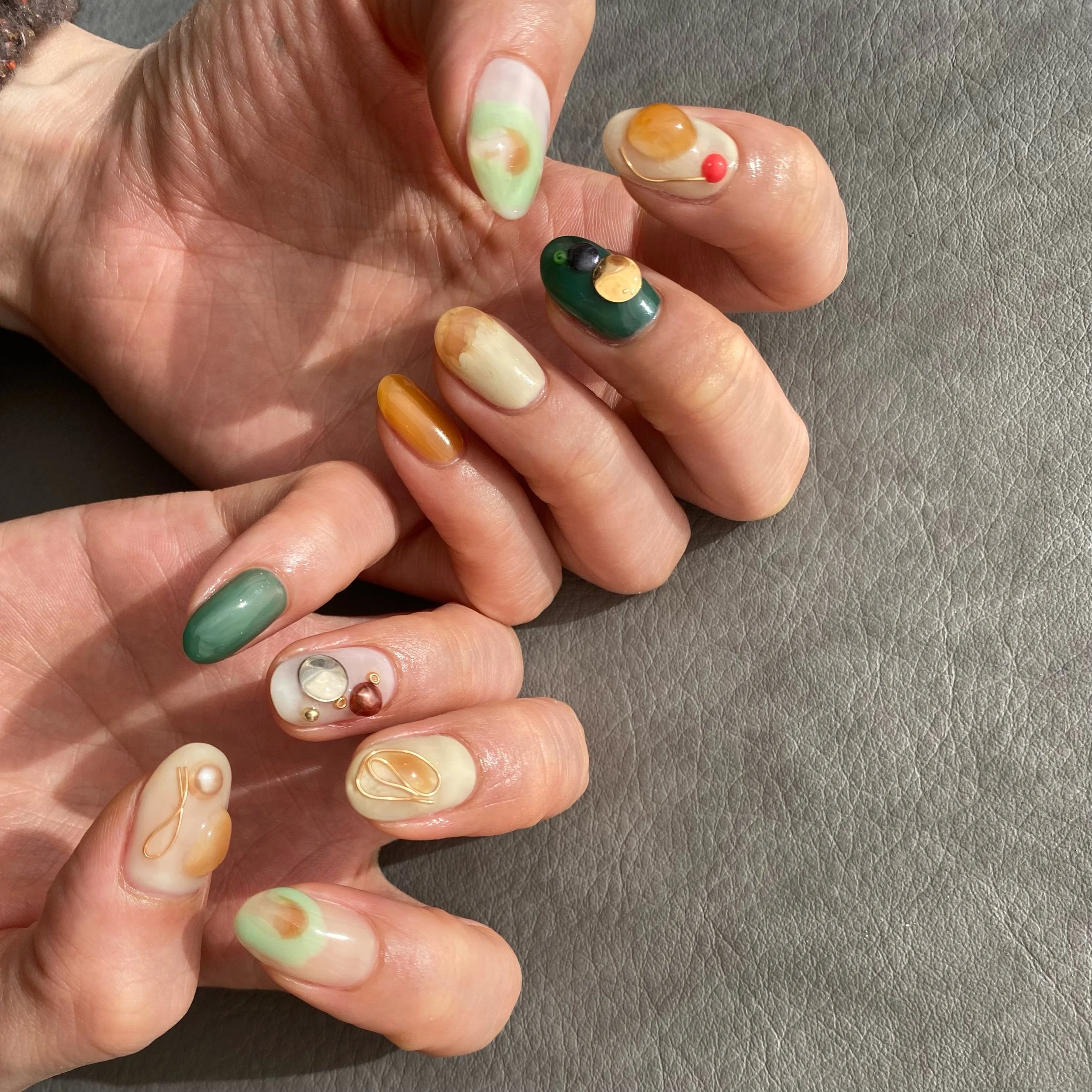 春のグリーンネイル