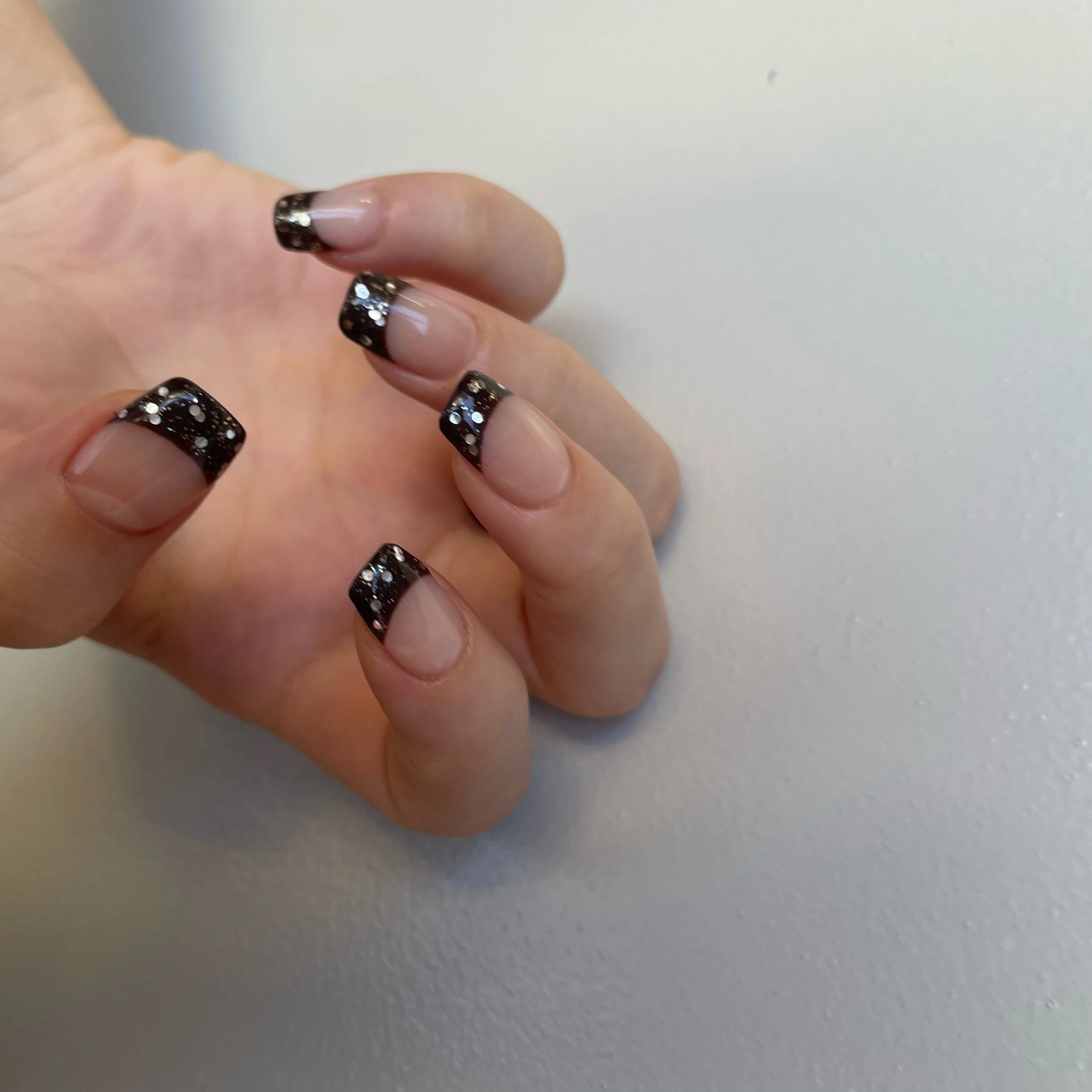 シンプルデザインに一癖