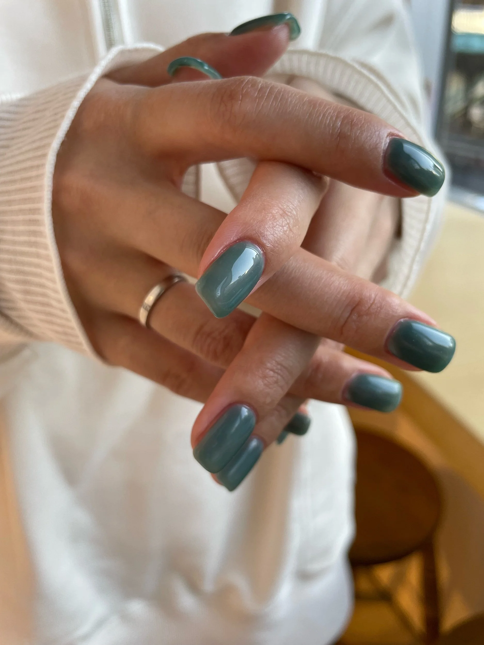 simple one colour nail