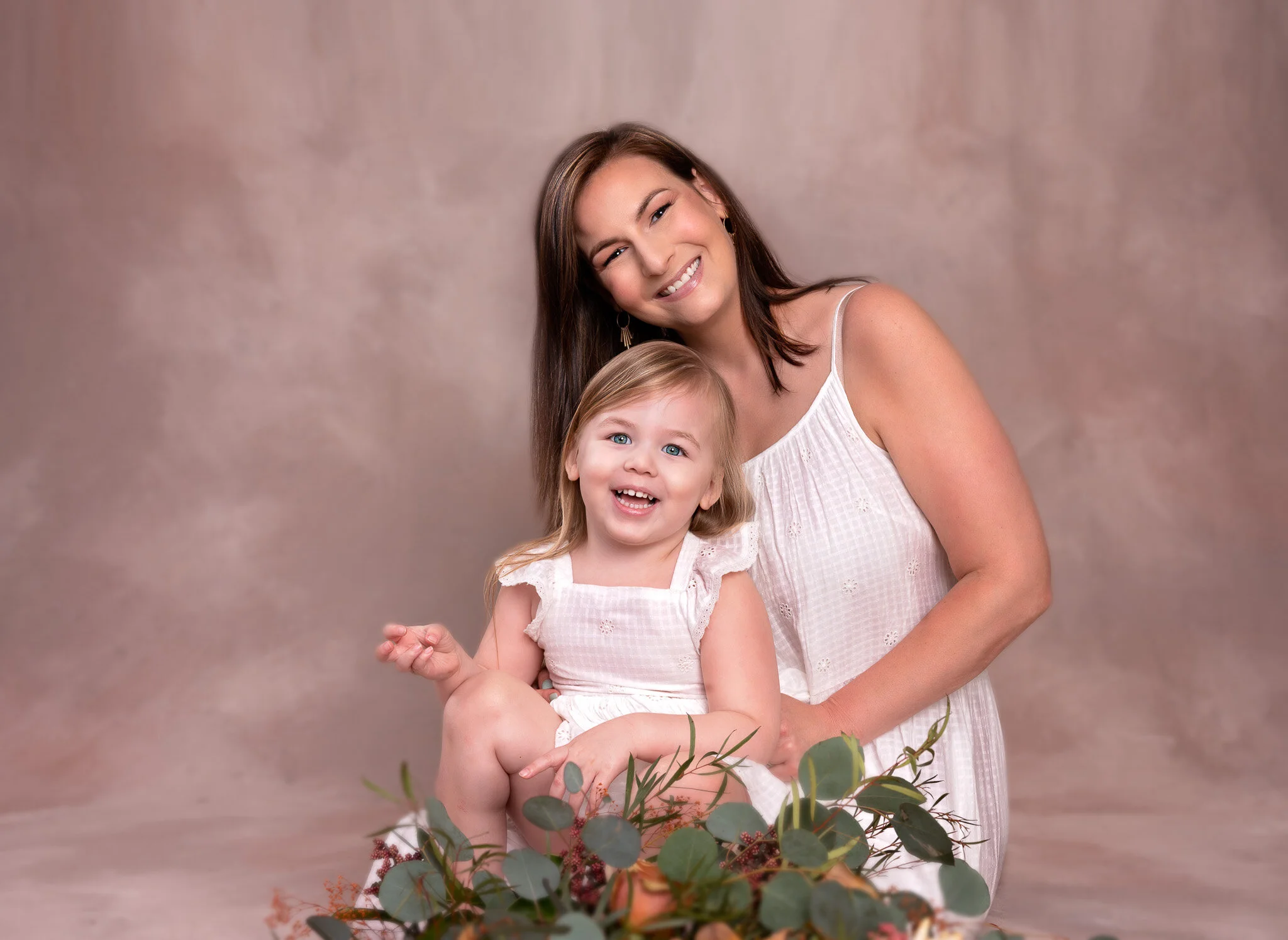 MINI SESSION:     MOMMY &amp; ME