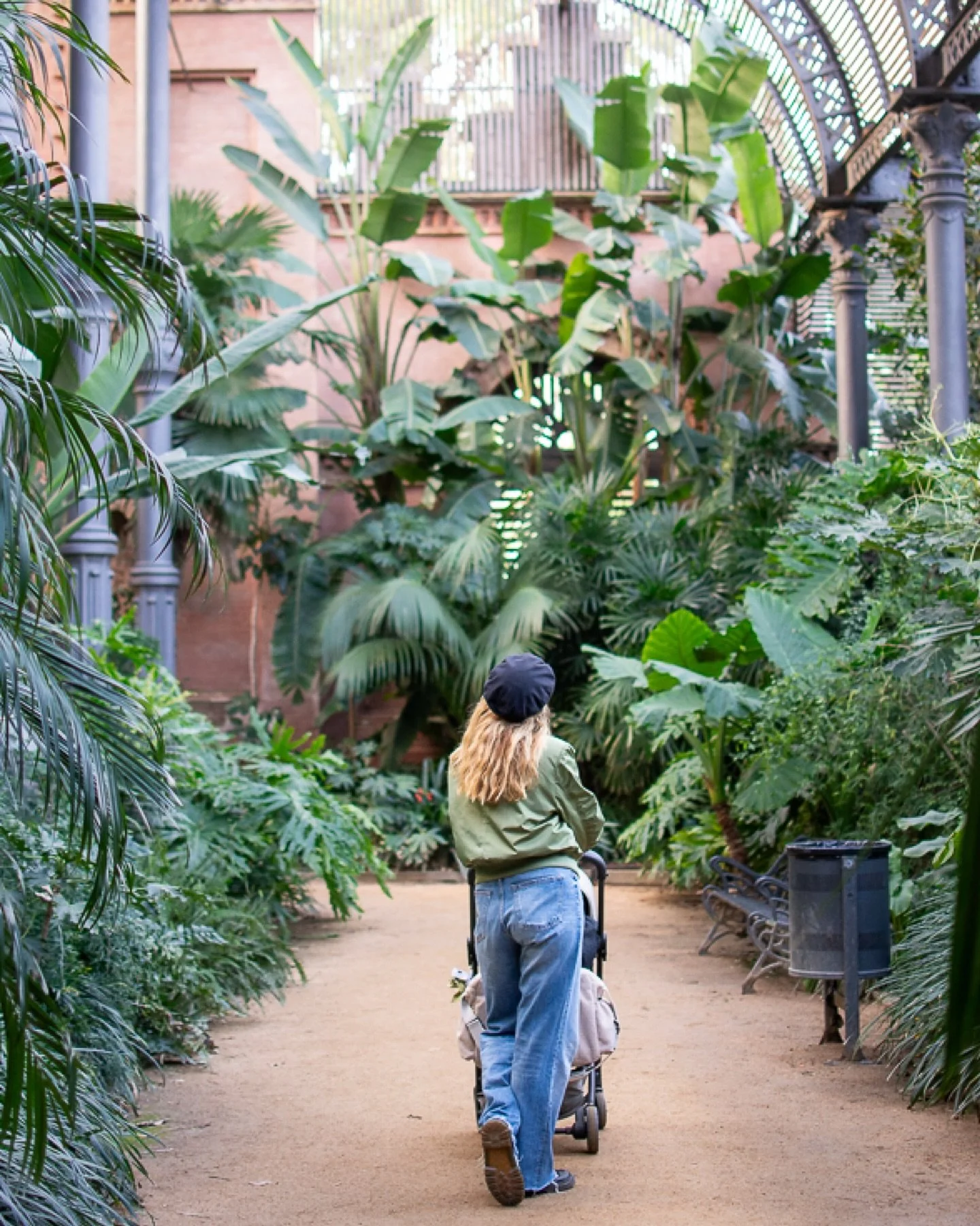 This shoot from last week really brought out my love for storytelling, especially in such a picturesque location, Parc de la Ciutadella, Barcelona, Spain.

I enjoyed my time with my daughter at this beautiful place&mdash;we spent time in the park  am