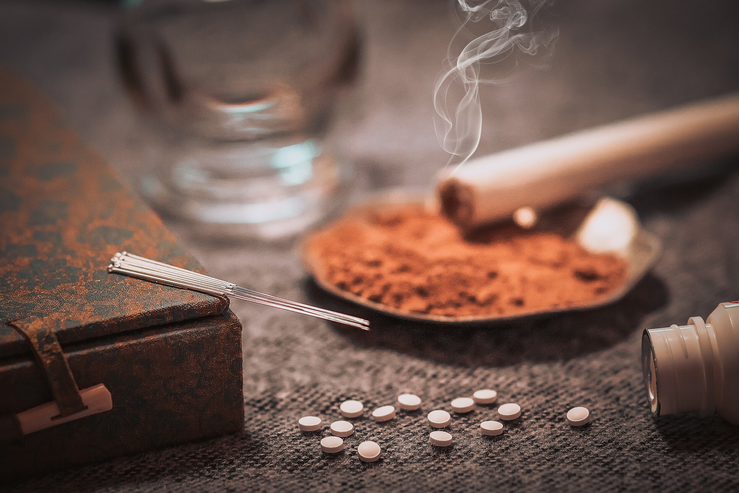 chinese-medicine-4138485.jpg