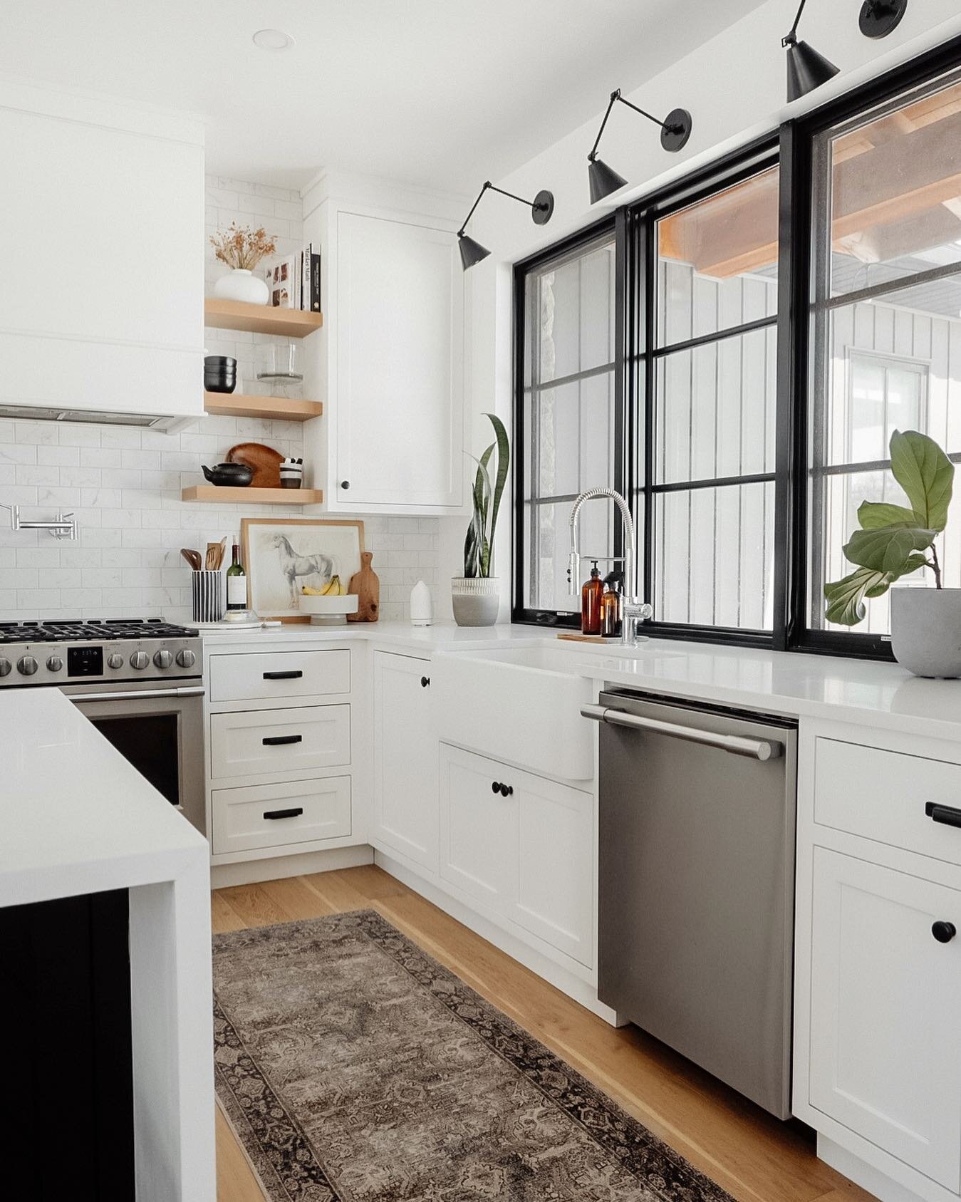 I haven&rsquo;t changed up these kitchen shelves in a good year or so and I&rsquo;m getting the urge to give this area a new vibe ✨