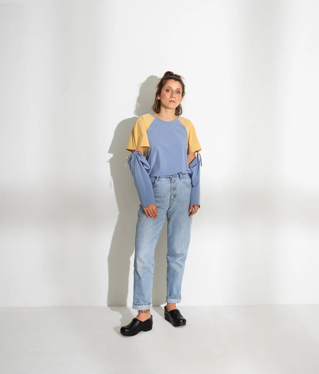 01.CONVERTIBLE SLEEVE TEE.jpg