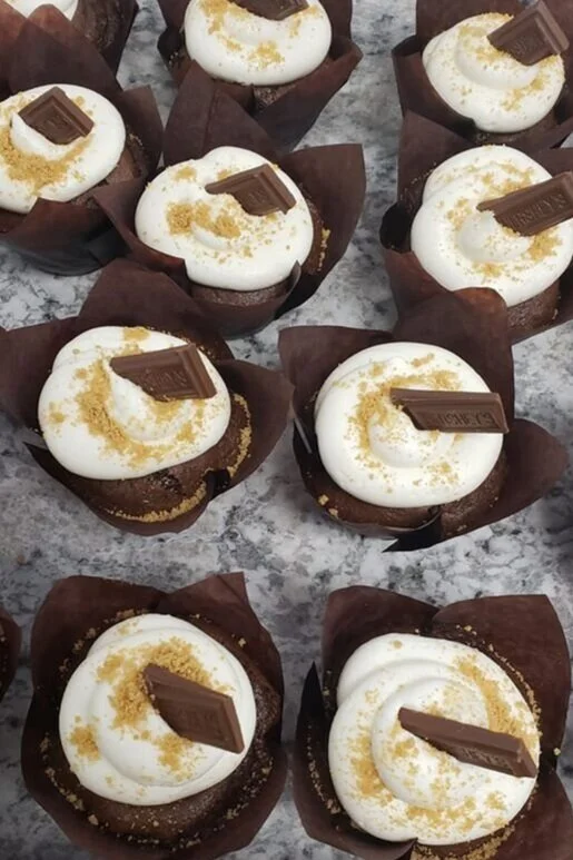 bakery+-+cupcake_+smores.jpg