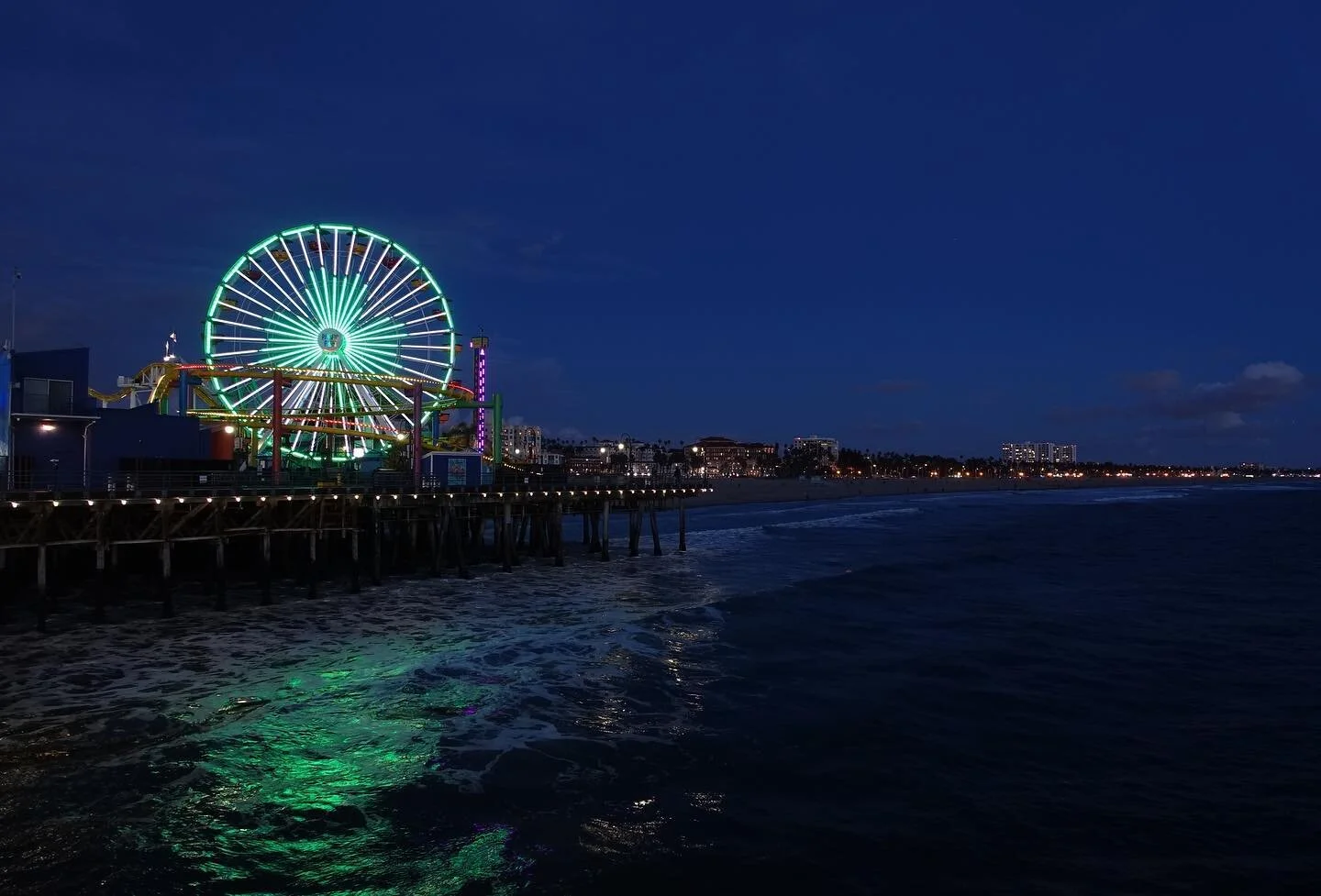 We spy with our little eye something GREEN! A Happy St. Paddy&rsquo;s day to you all! 

@pacpark