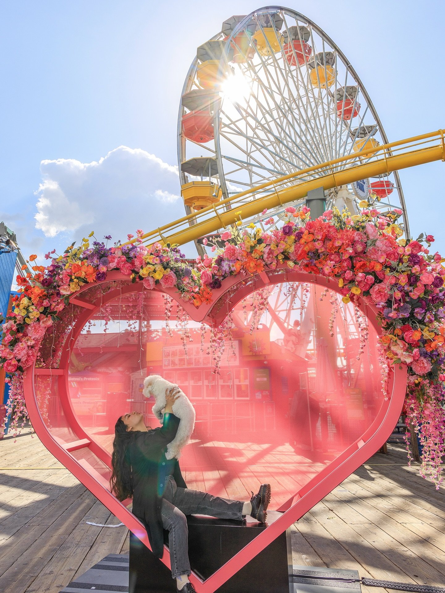 Every kind of love belongs here 💌
First dates, ferris wheel butterflies, family days, sunset dog walks, &amp; forever moments. Share your Pier love story to be featured online. 

🔗 Submit via the link in bio.
#monthoflove #santamonicapier #love