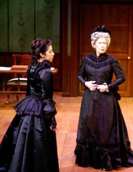 Hedda and Aunt.jpg