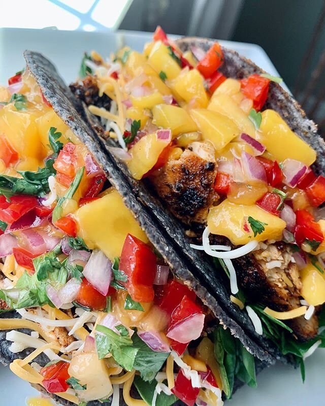 It&rsquo;s doesn&rsquo;t have to be Tuesday to enjoy some 𝗕𝗹𝗮𝗰𝗸𝗲𝗻𝗲𝗱 𝗠𝗮𝗵𝗶 𝗧𝗮𝗰𝗼𝘀! Especially when there is mango salsa involved. 😉 Happy Friday, friends! 🔥 ⠀
⠀⠀
⠀⠀
⠀⠀
⠀⠀
⠀⠀
#veganrecipes #newinstagram #foodies #recipes #simplerecipe