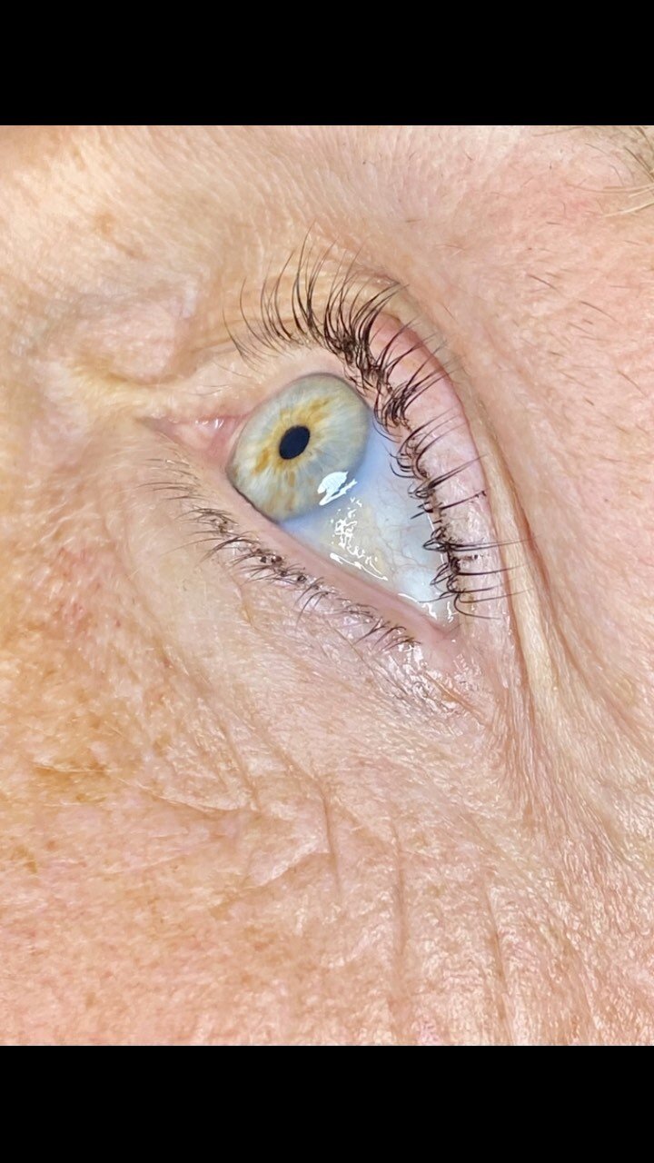 Got to treat this Beauty 🥰
Lash Lift ✨👀
🪄Enhance Your Natural Beauty
#PicturePerfect
•
•
•
#UnmaskBeauty #enhanceyournaturalbeauty #hellogorgeous #lashlift #skincare #luxurywaxing #camarillocalifornia