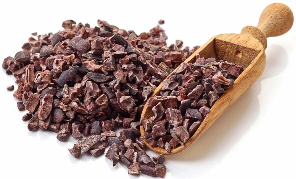 Cacao-nibs-with-small-wood-scoop.jpg