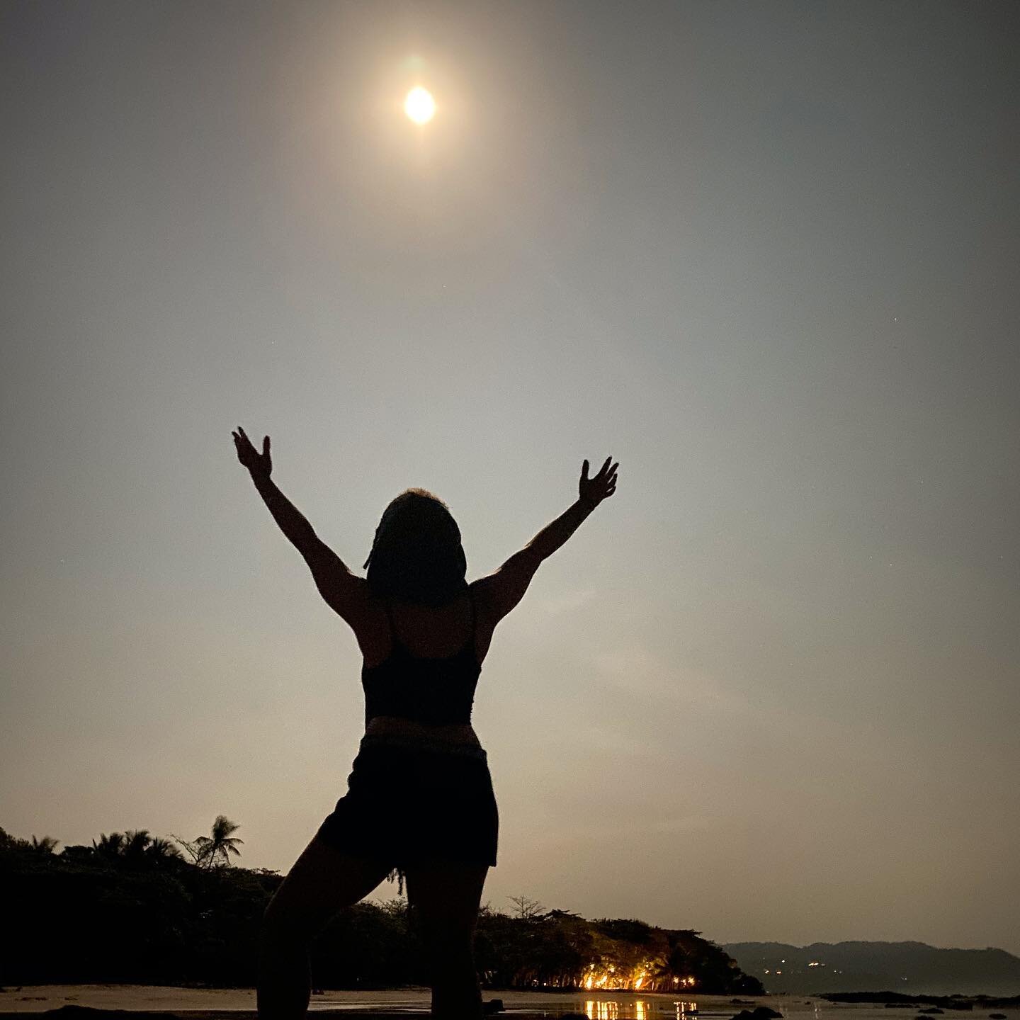 Stuck in your shell and denying your inner witch?

I know exactly how that feels.
💥panic attacks
💥feeling small + guilty
💥unsure of myself
💥doubting my magic

If this sounds like you, I invite you to tomorrow&rsquo;s workshop WILD WEALTHY WITCHES