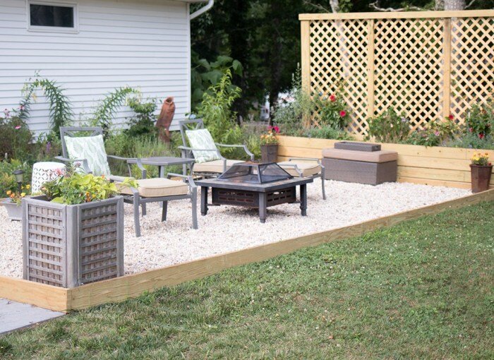 DIYPeaGravelPatio9.jpg