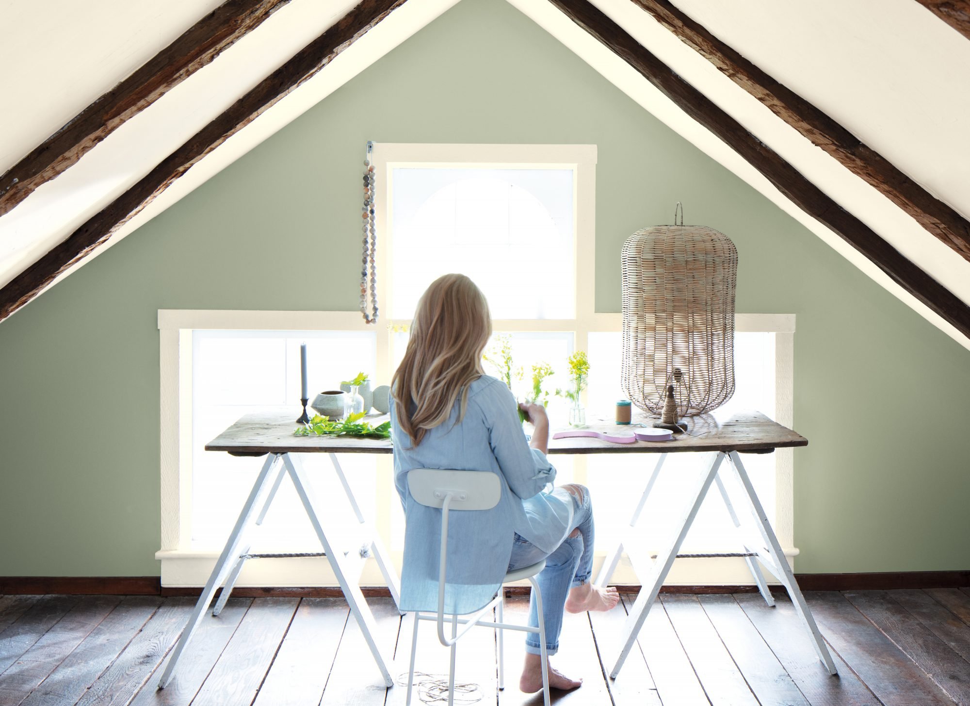 Benjamin Moore's October Mist