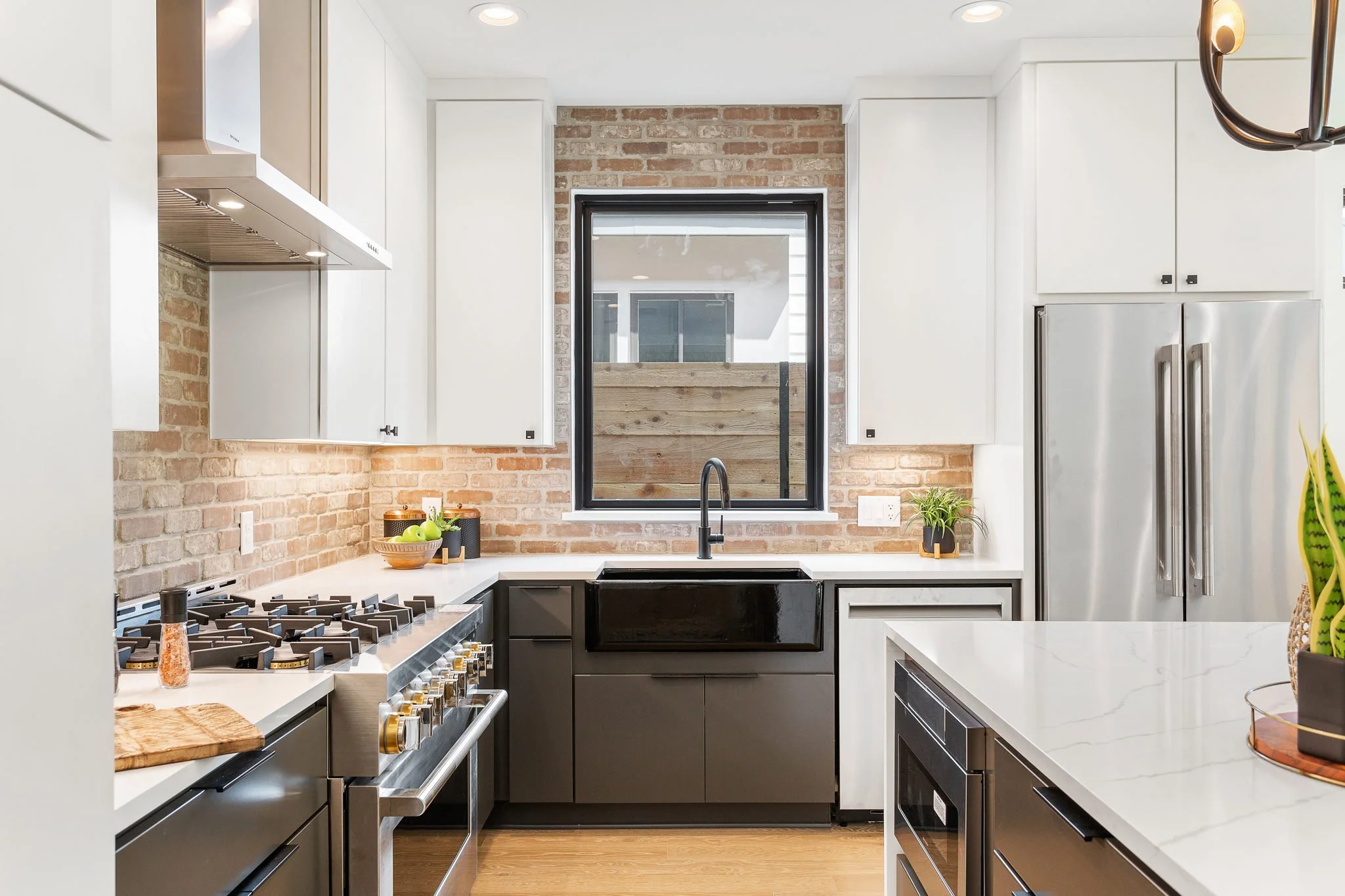 8-web-or-mls-739 Cherico St #1 KCP 090922 - 121.jpg