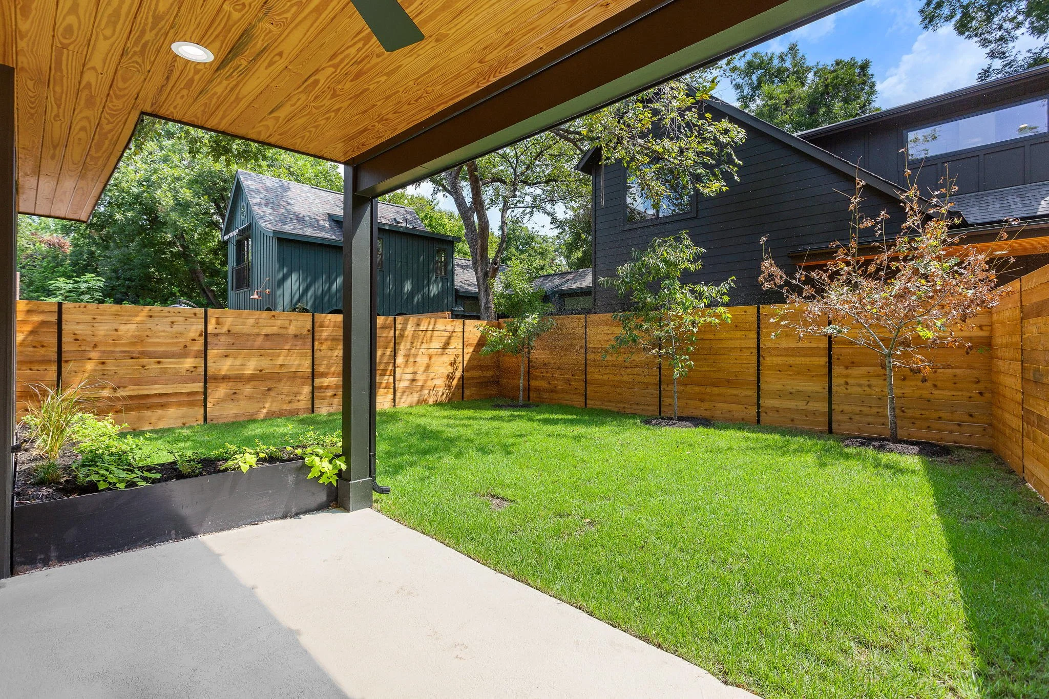 6-web-or-mls-739 Cherico St #1 KCP 090922 - 135.jpg