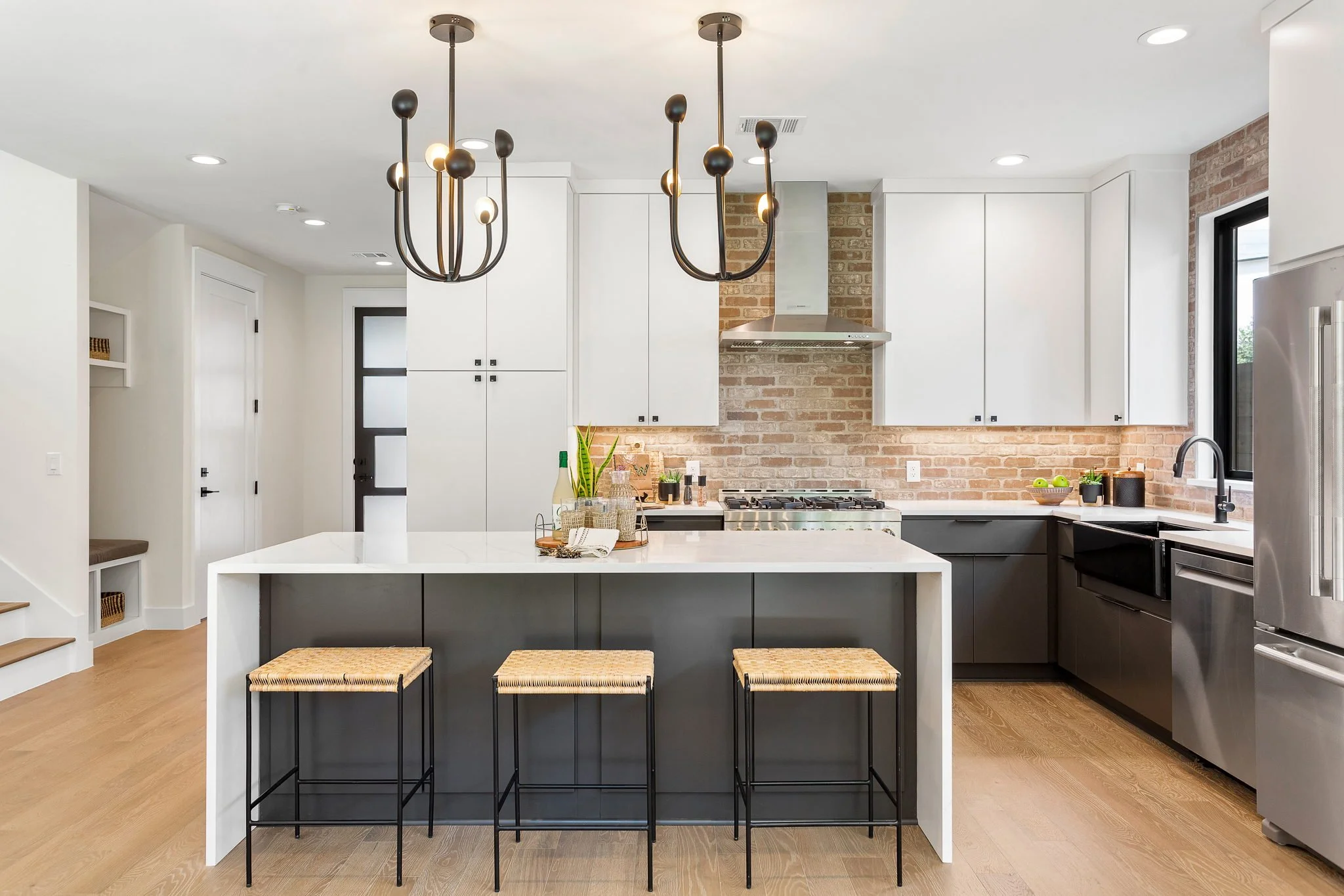 12-web-or-mls-739 Cherico St #1 KCP 090922 - 113.jpg