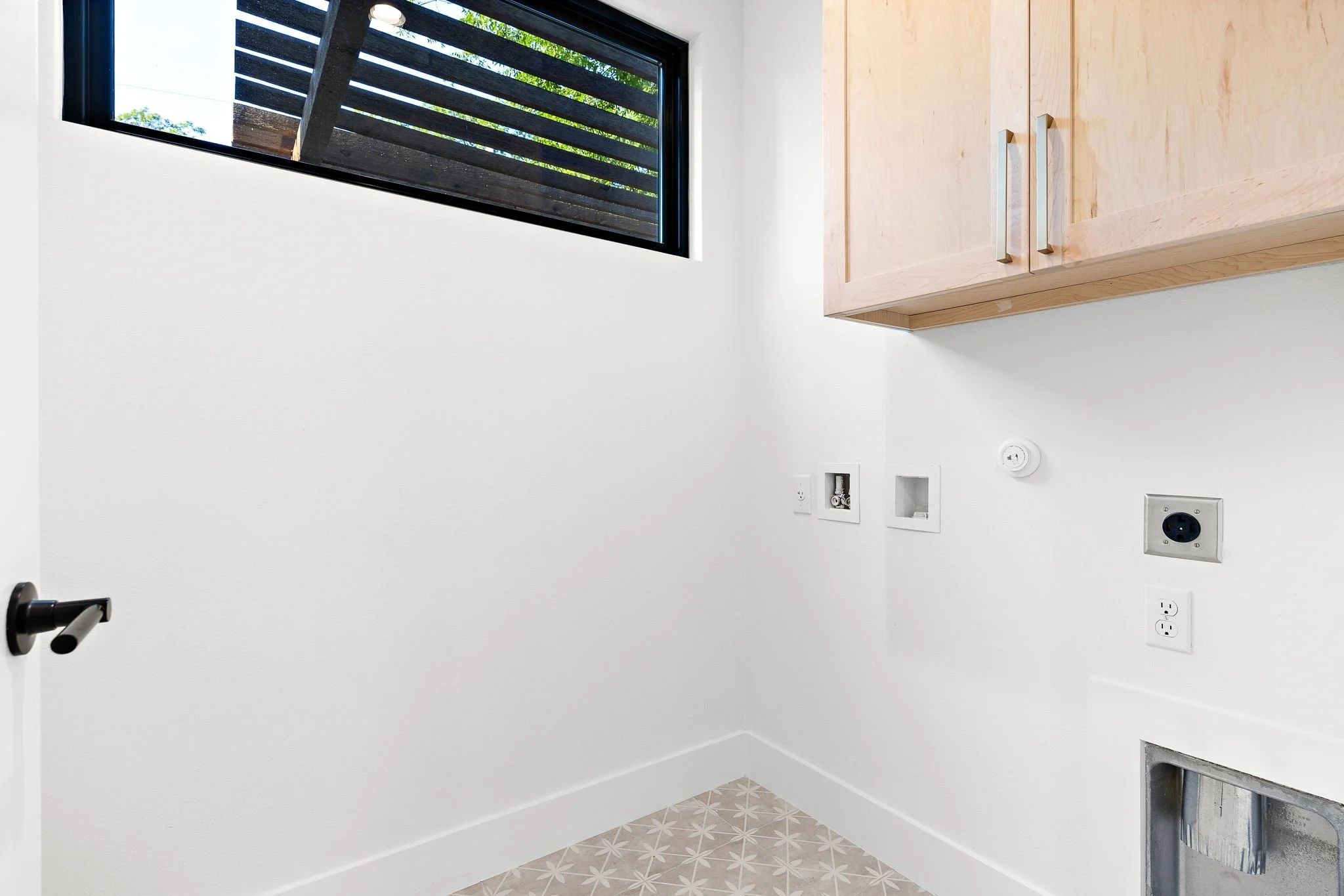 47-web-or-mls-3007 Garwood St #1 KCP 062823 - 44.jpg