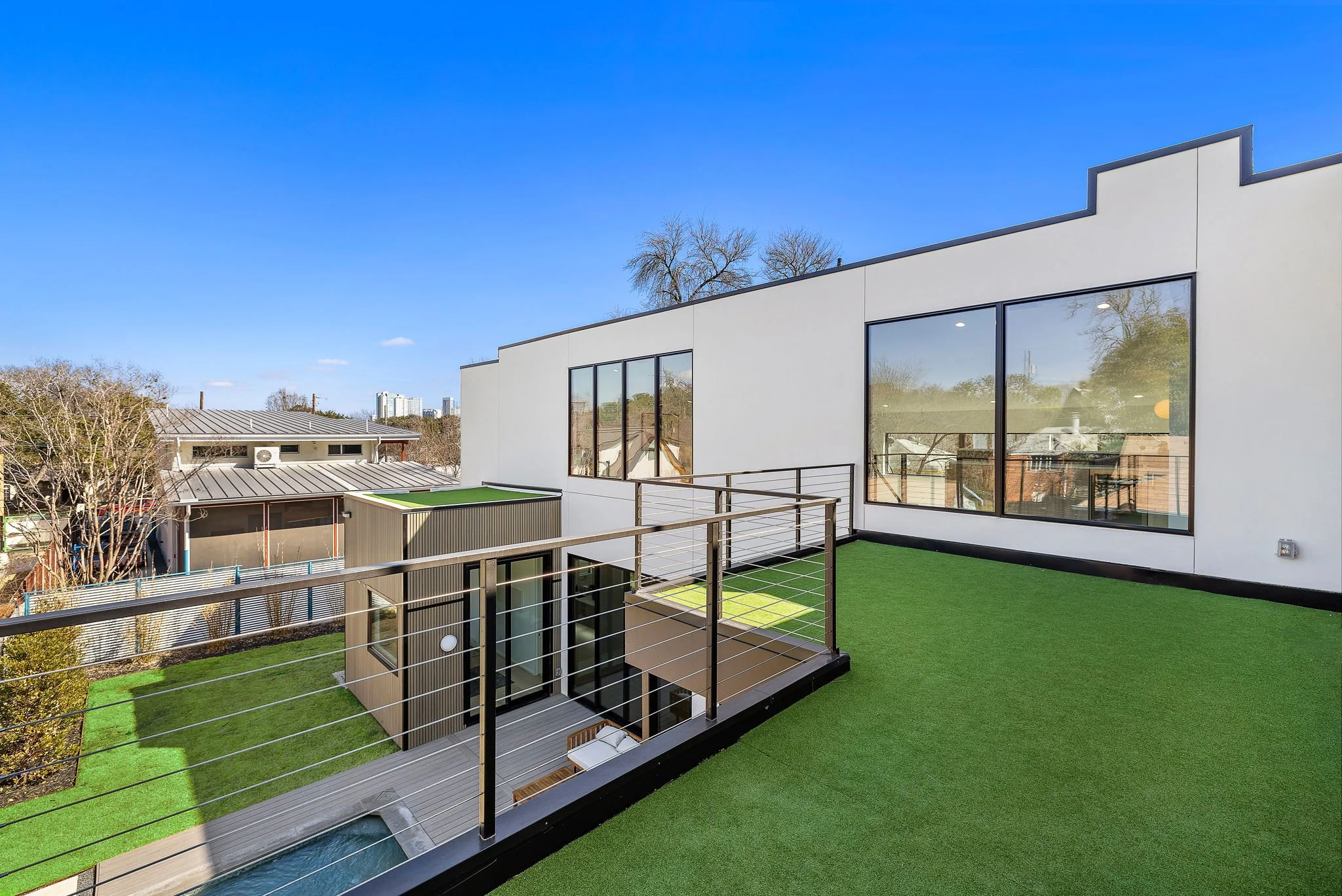 67-web-or-mls-1702 Kerr St KCP 020124 - 36-2.jpg
